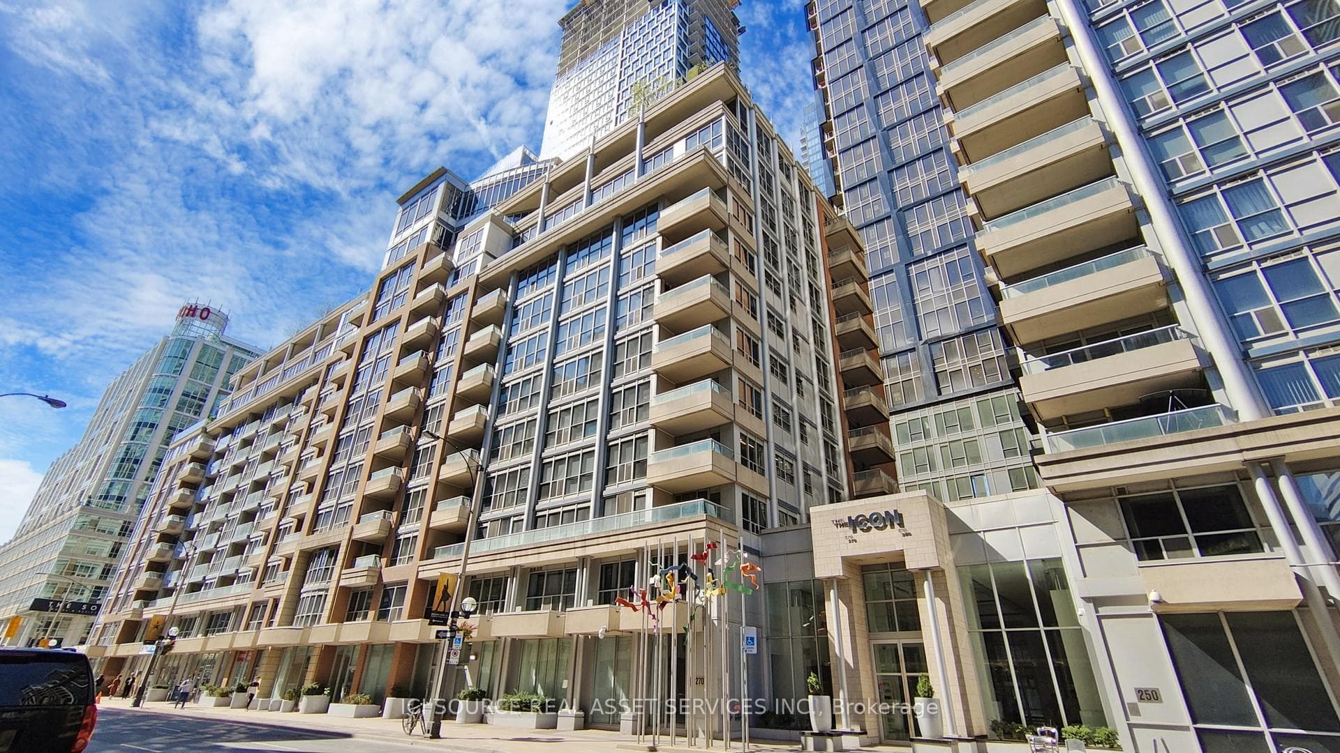270 Wellington Street Unit PH21, Downtown Toronto / Waterfront, ON M5V 3P5 - Photo 1