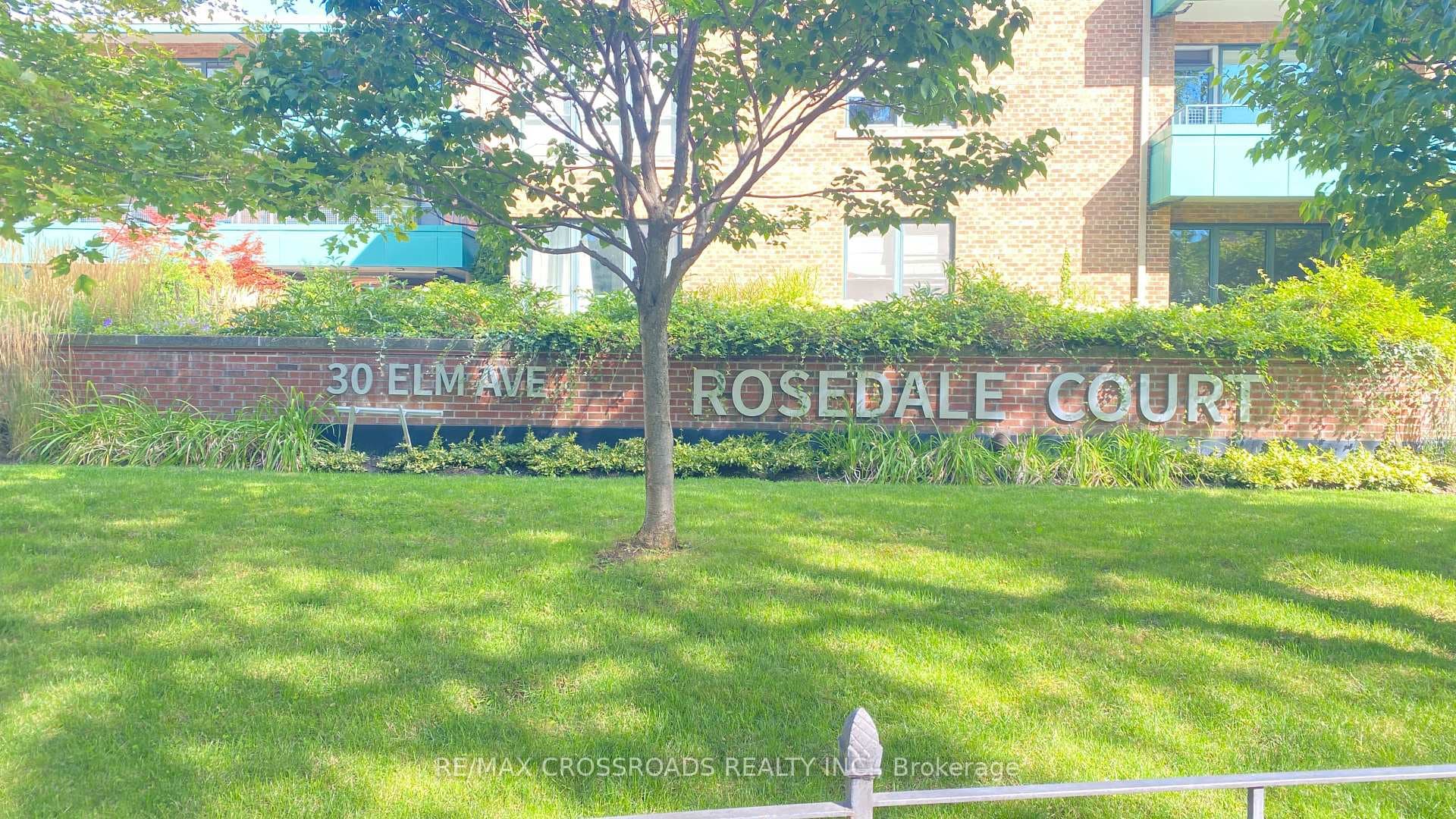 30 Elm Avenue Unit 302, Rosedale / Moore Park, ON M4W 1N5 - Photo 1