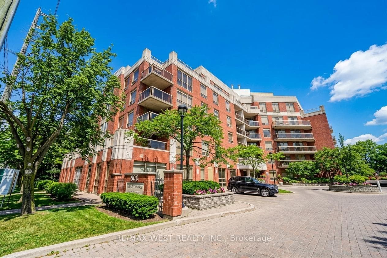 800 Sheppard Avenue Unit C3, North York (Bathurst Manor / Clanton Park), ON M3H 6B4 - Photo 1