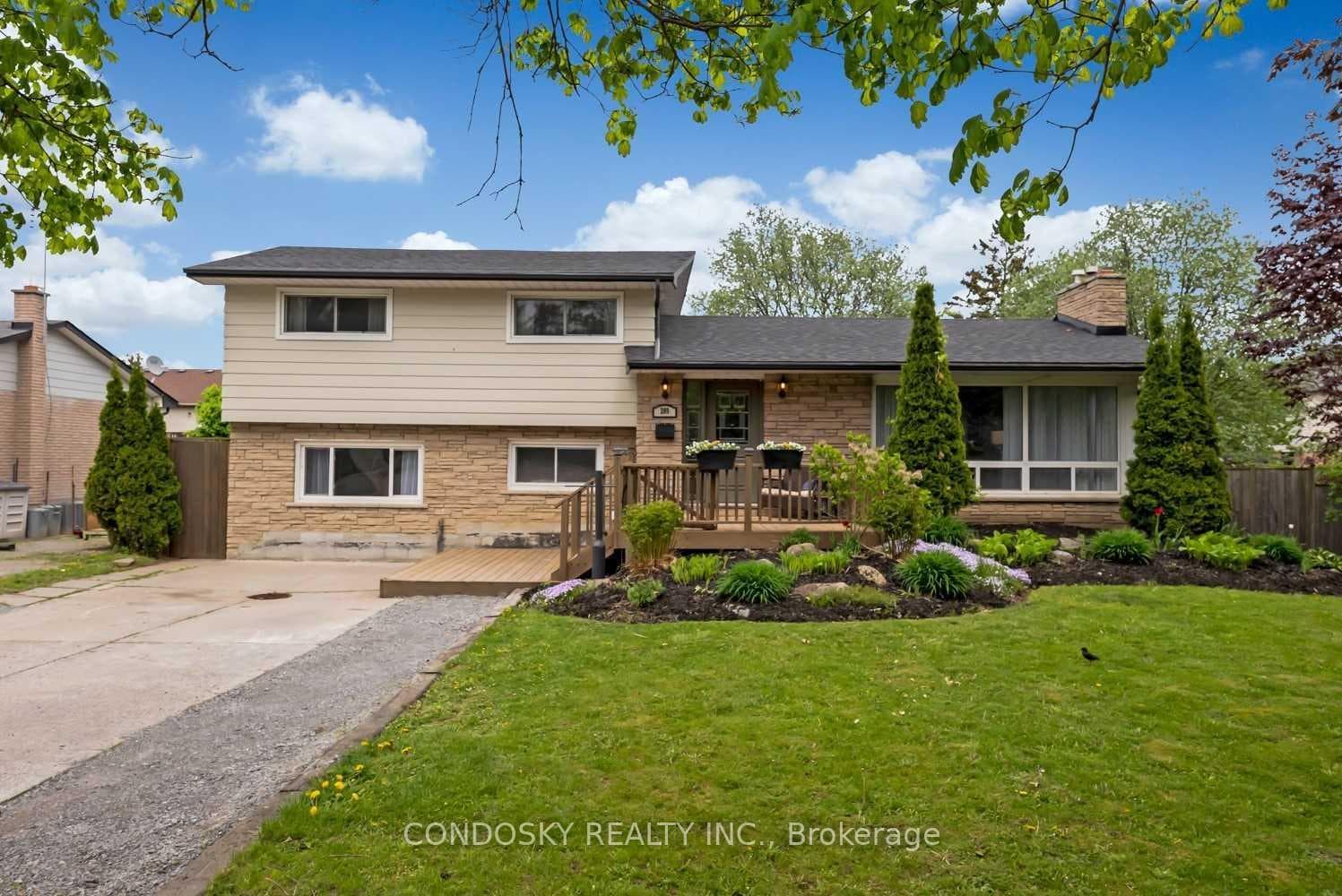 209 Liberty Street, Clarington, ON L1C 2M6 - Photo 1