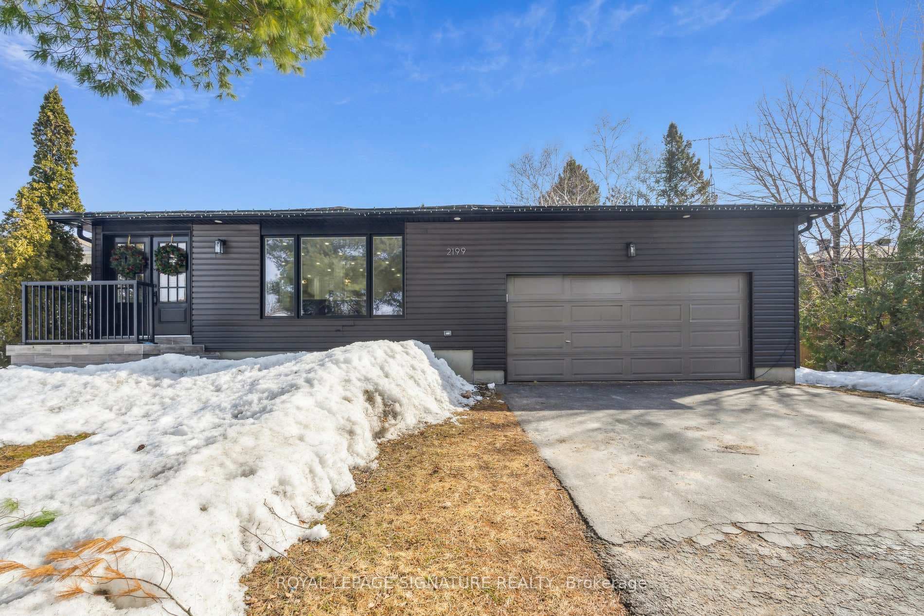 2199 Richard Street, Innisfil, ON L9S 2C4 - Photo 1