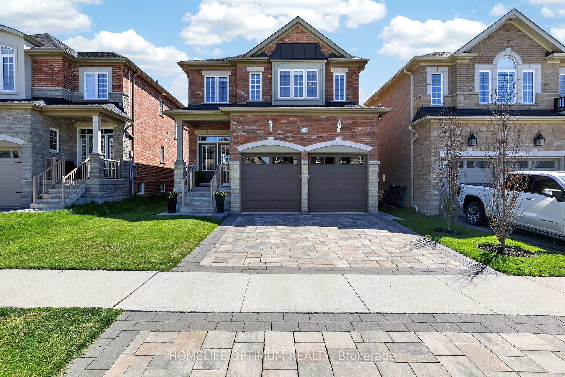 33 St Augustine Drive, Whitby