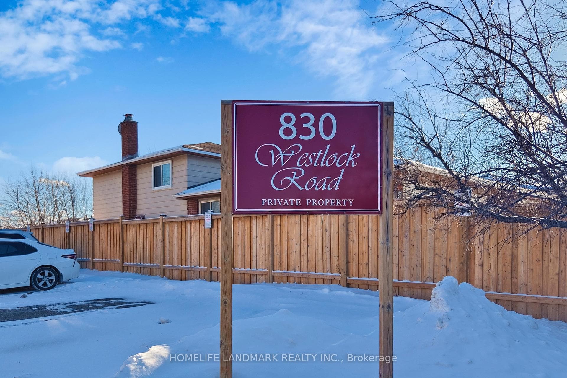 830 Westlock Road Unit 14A, Mississauga, ON L5C 1K6 - Photo 1