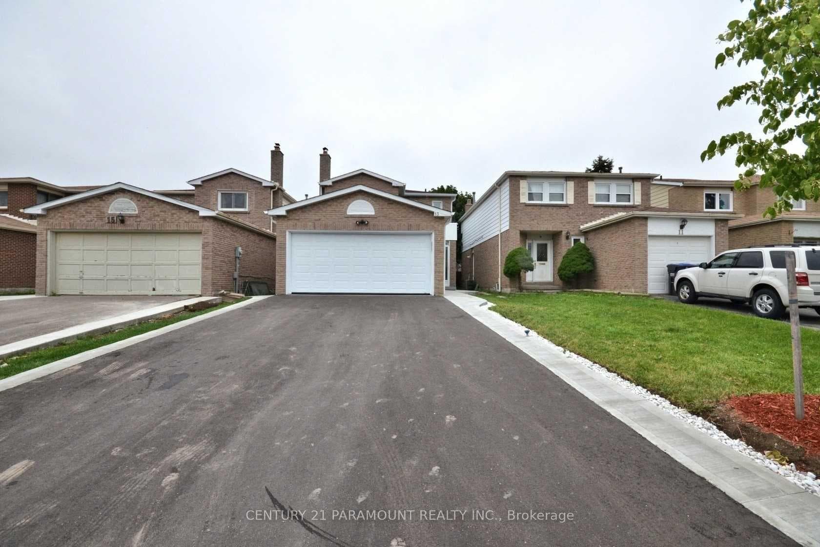 13 Denlow Drive, Brampton, ON L6Y 2L3 - Photo 1