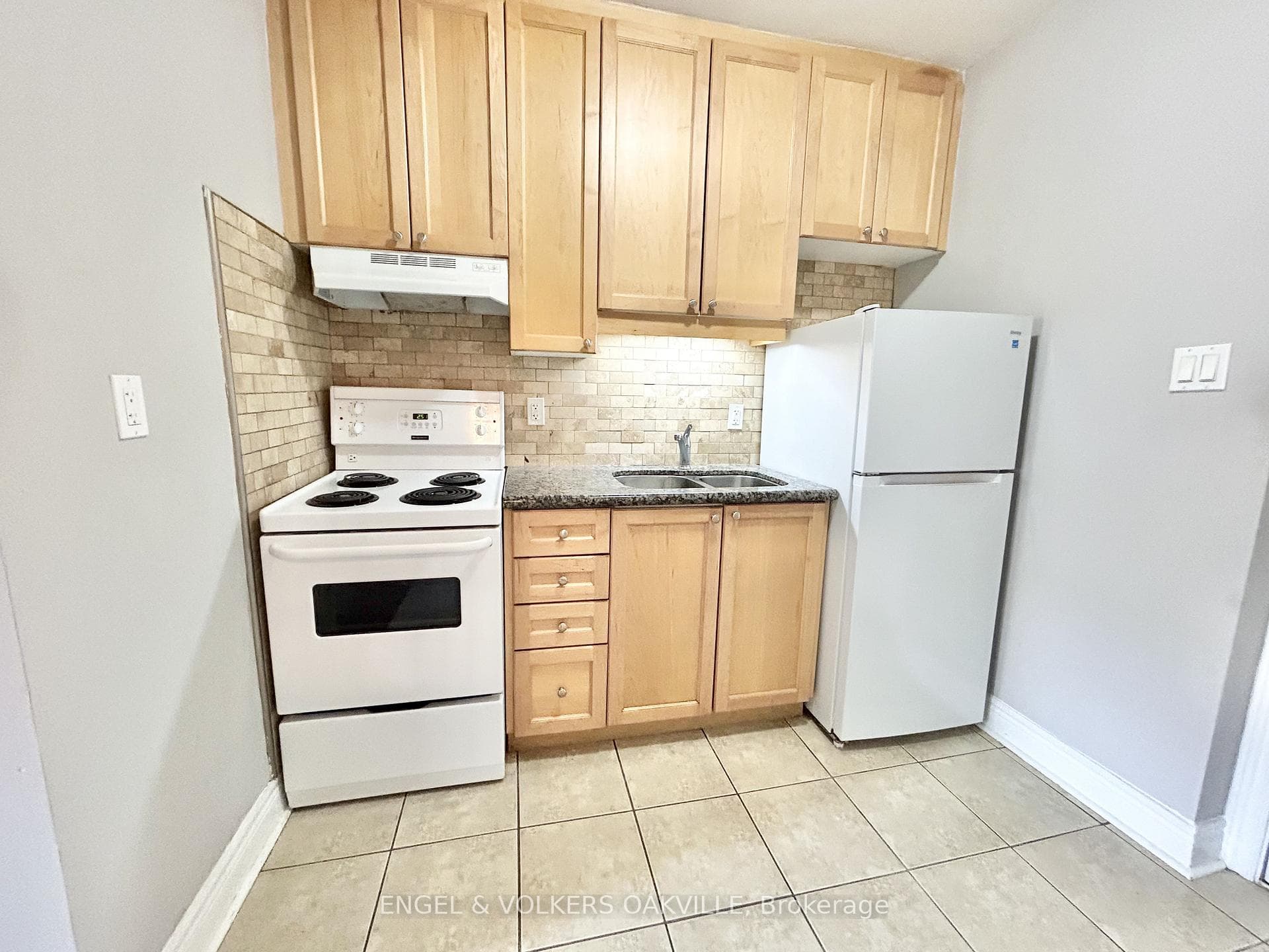 15 Thirty Third Street Unit 109, Liberty Village / Parkdale / South Parkdale, ON M8W 3G7 - Photo 1