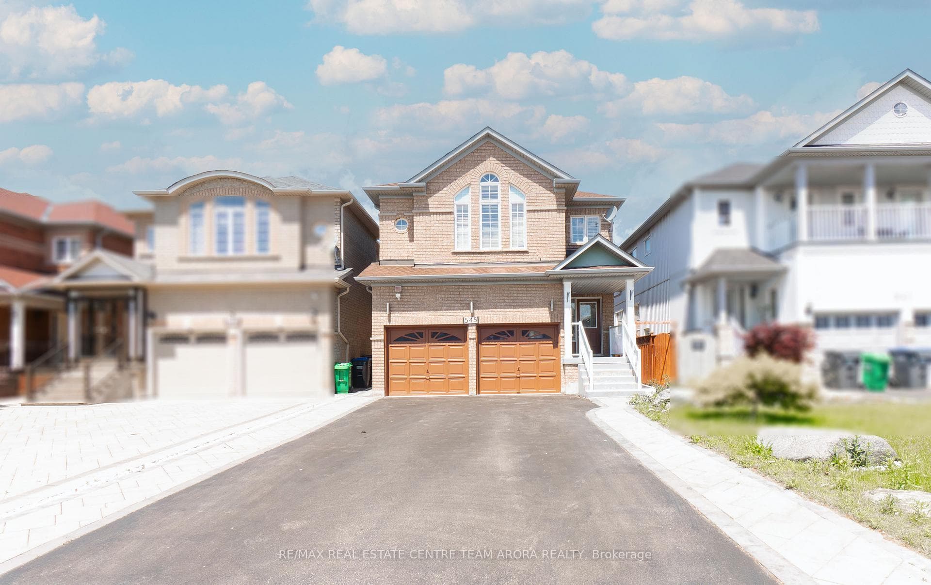 545 Warhol Way, Mississauga