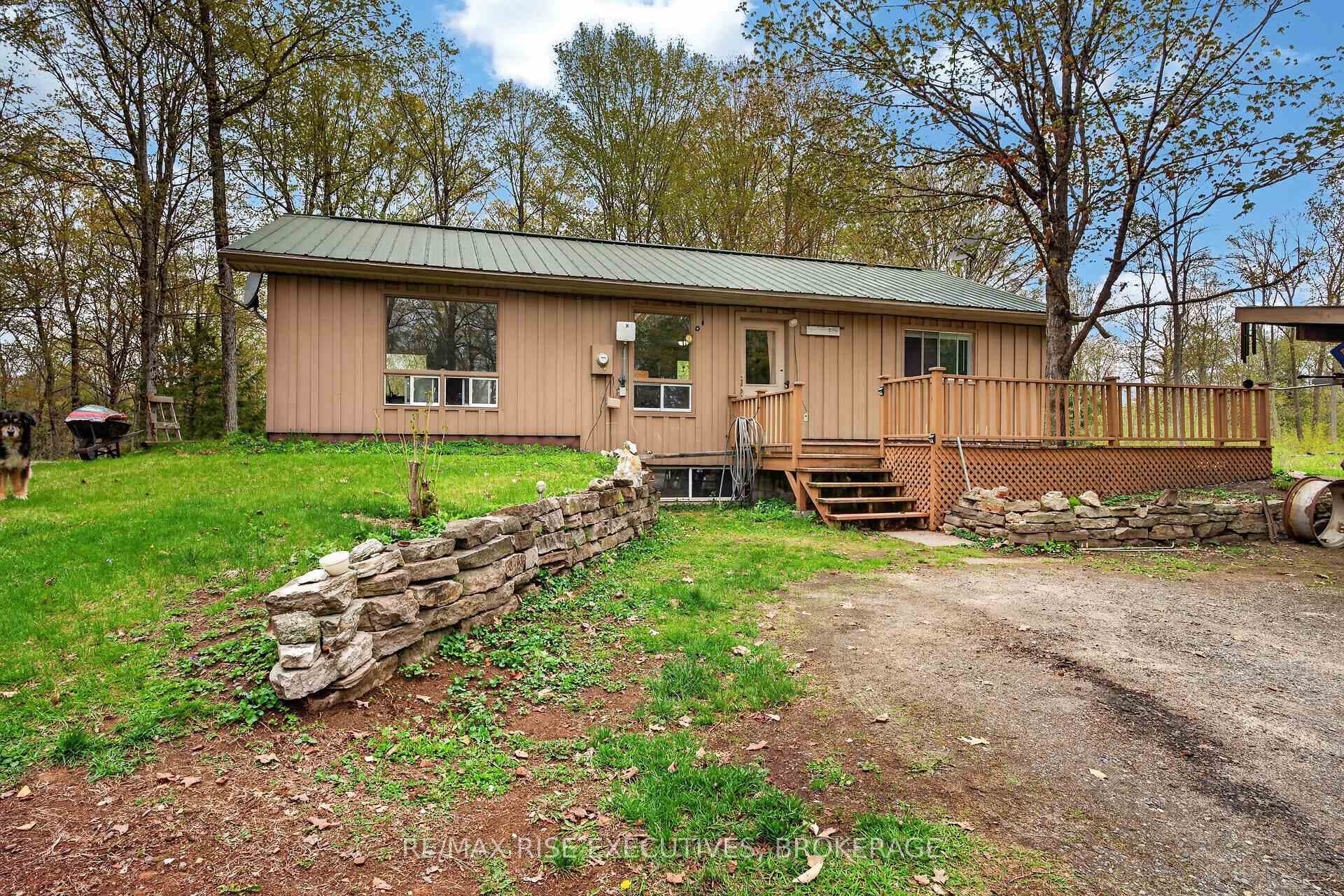 750 Christie Lake North Shore Road, Tay Valley