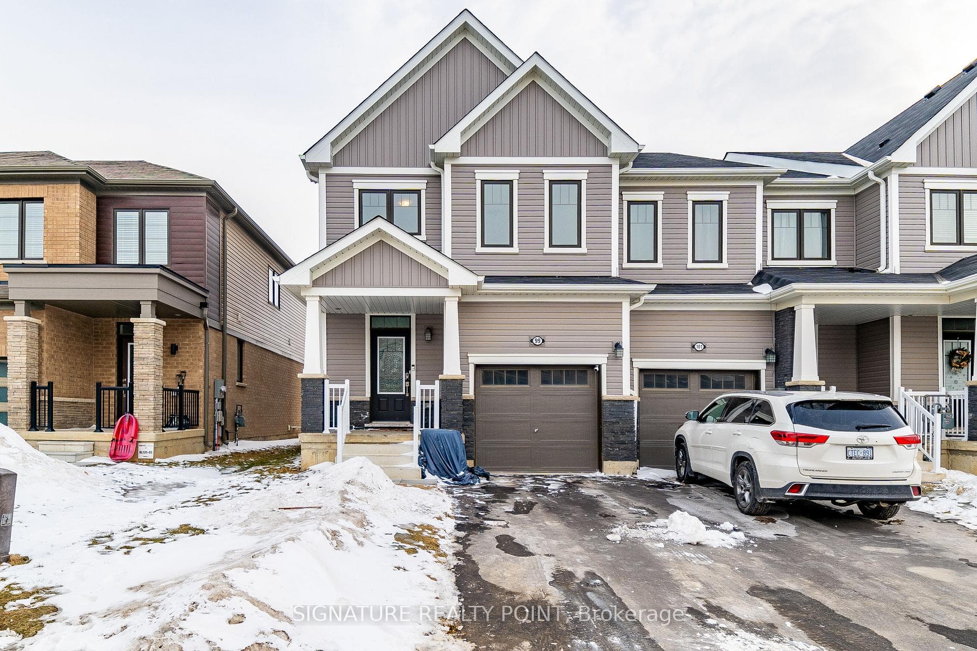 99 Oaktree Drive Unit Upper, Haldimand, ON N3W 0C5 - Photo 1