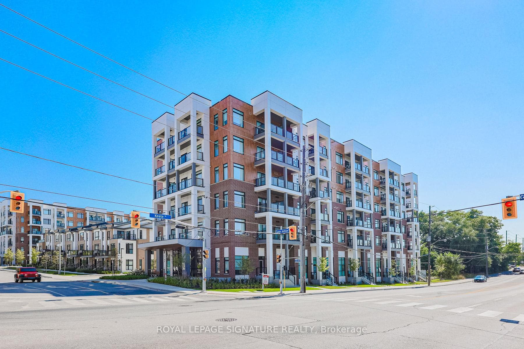 150 Canon Jackson Drive Unit 103, York / Weston, ON M6M 0B7 - Photo 1