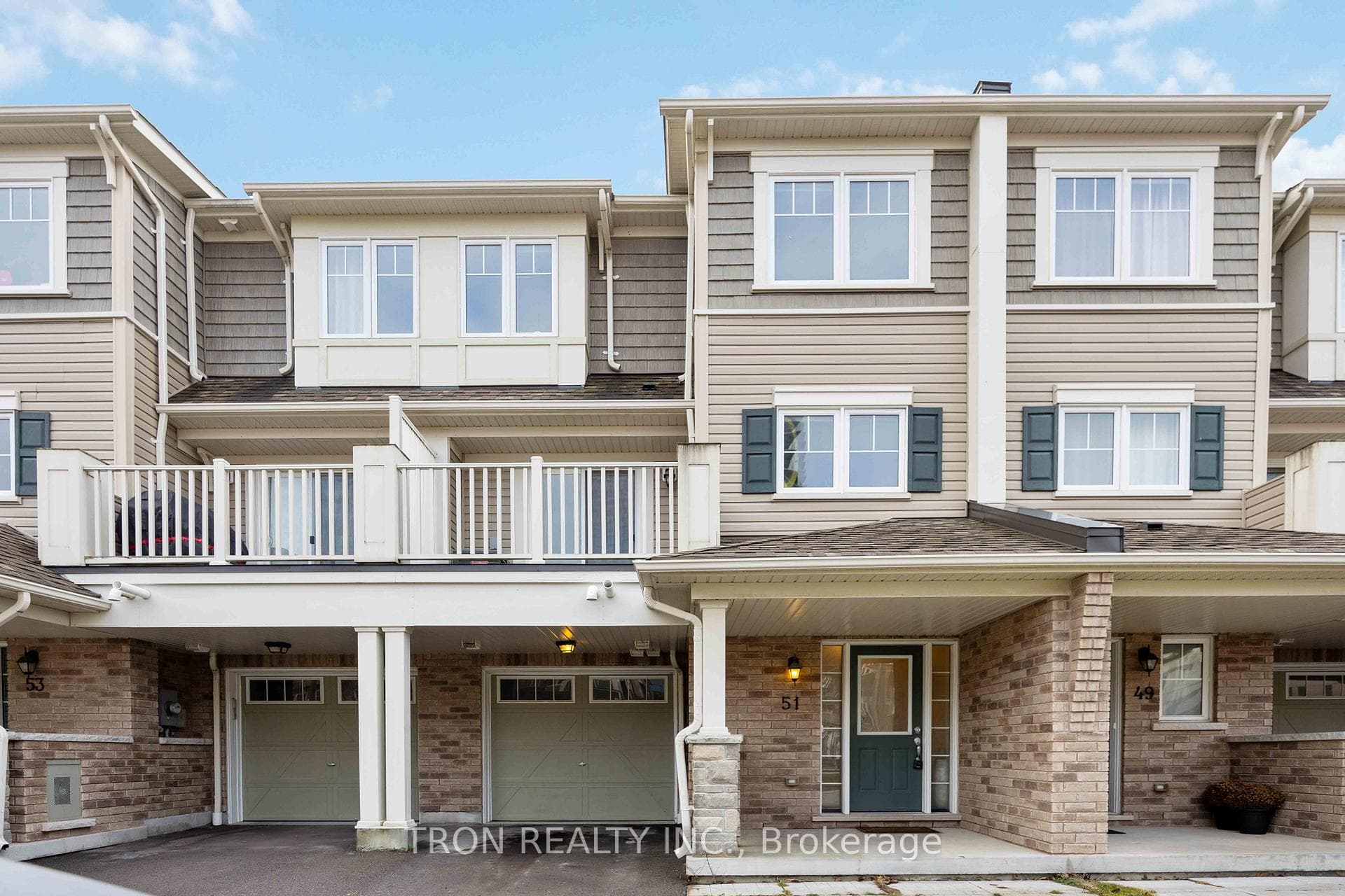 51 Far North Court, Oshawa, ON L1L 0J5 - Photo 1