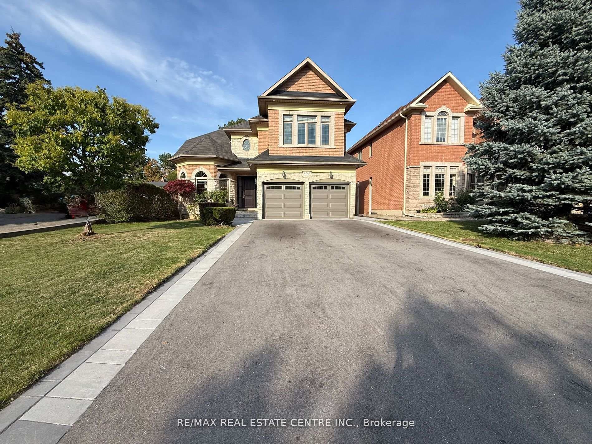 4273 Hickory Drive, Mississauga, ON L4W 1L3 - Photo 1