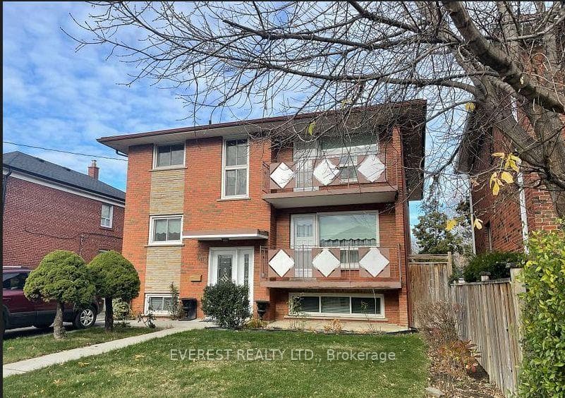 66 Evans Avenue, Toronto W06