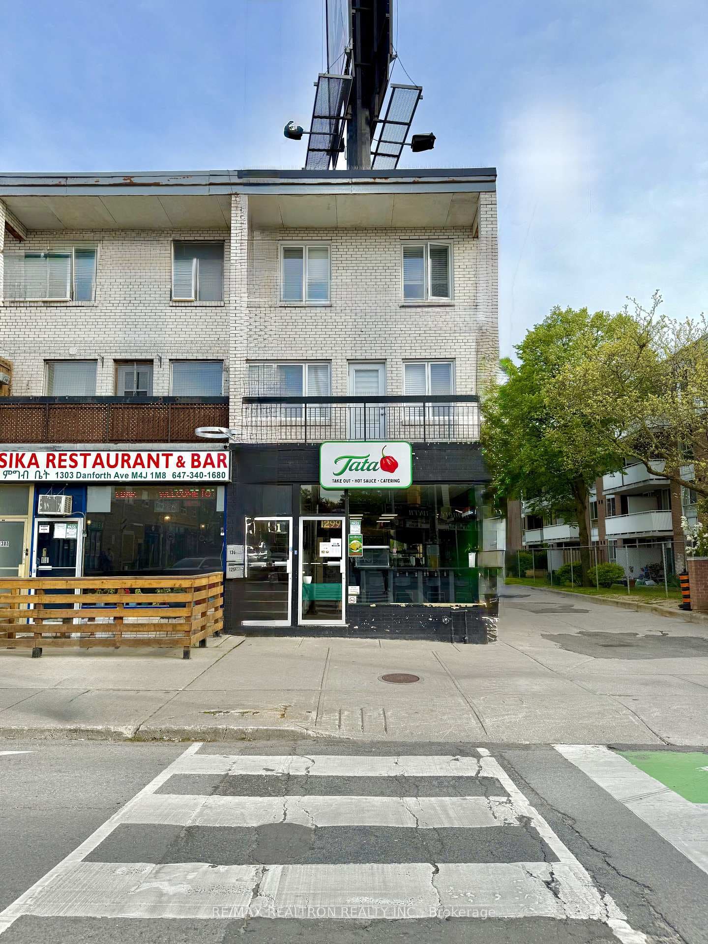 1299 Danforth Avenue, Riverdale / Leslieville, ON M4J 1M8 - Photo 1