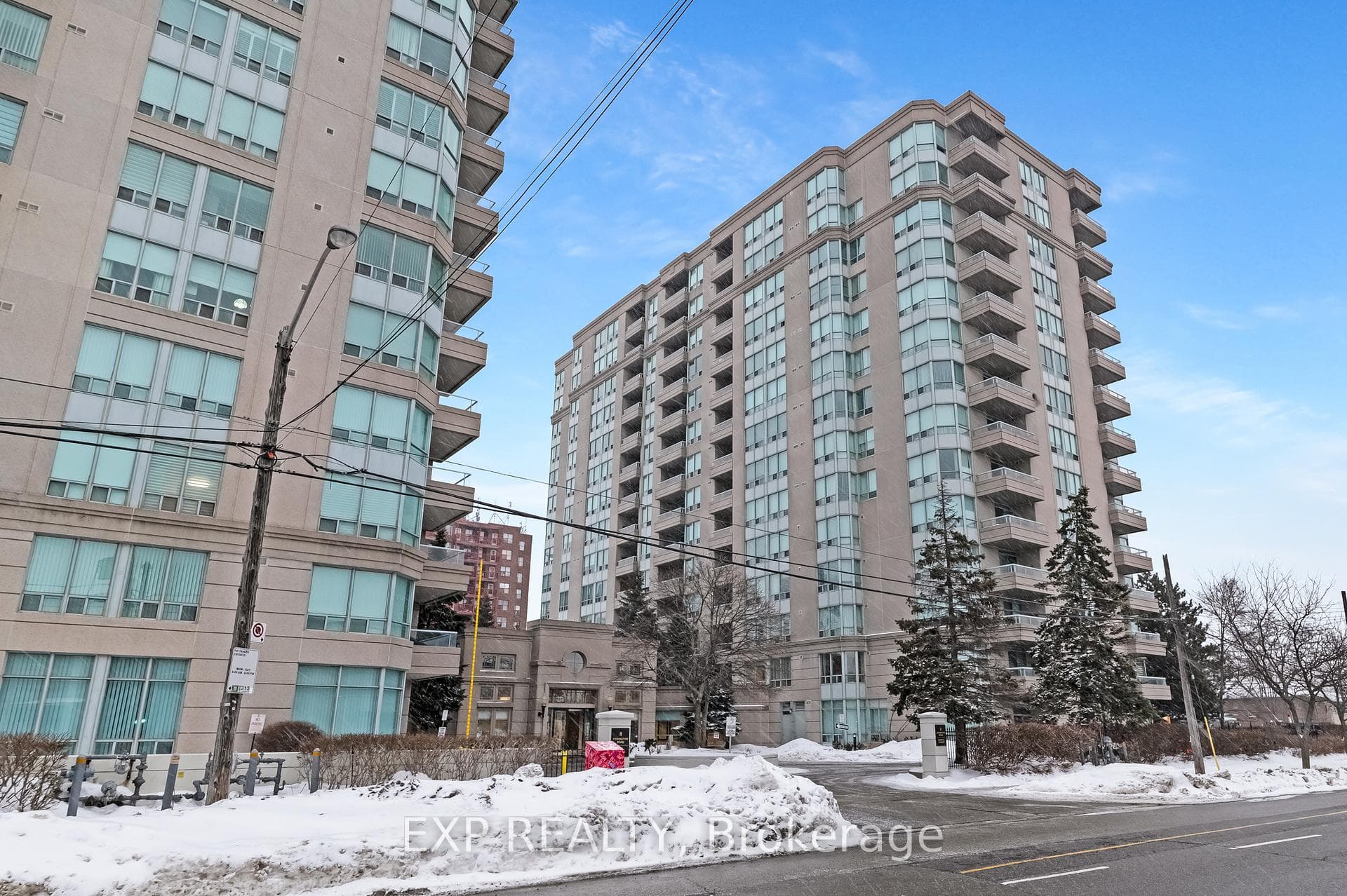 2 Covington Road Unit 810, Lawrence Park / Bedford Park, ON M6A 3E2 - Photo 1