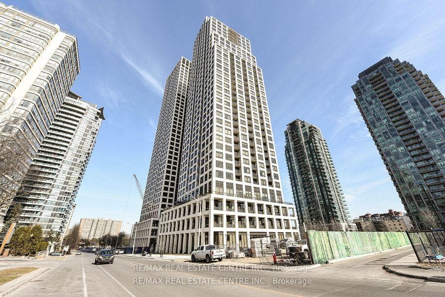 36 Elm Drive Unit 3209, Mississauga, ON L5B 1L9 - Photo 1