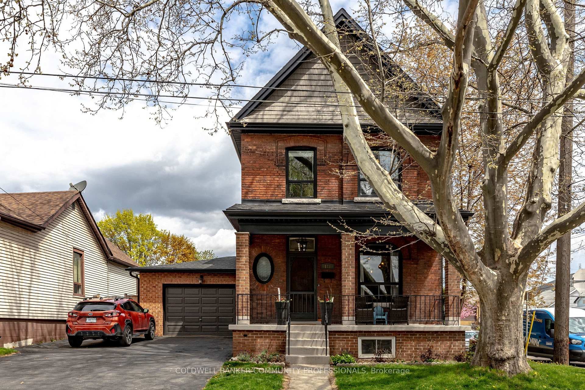 181 Simcoe Street, Hamilton