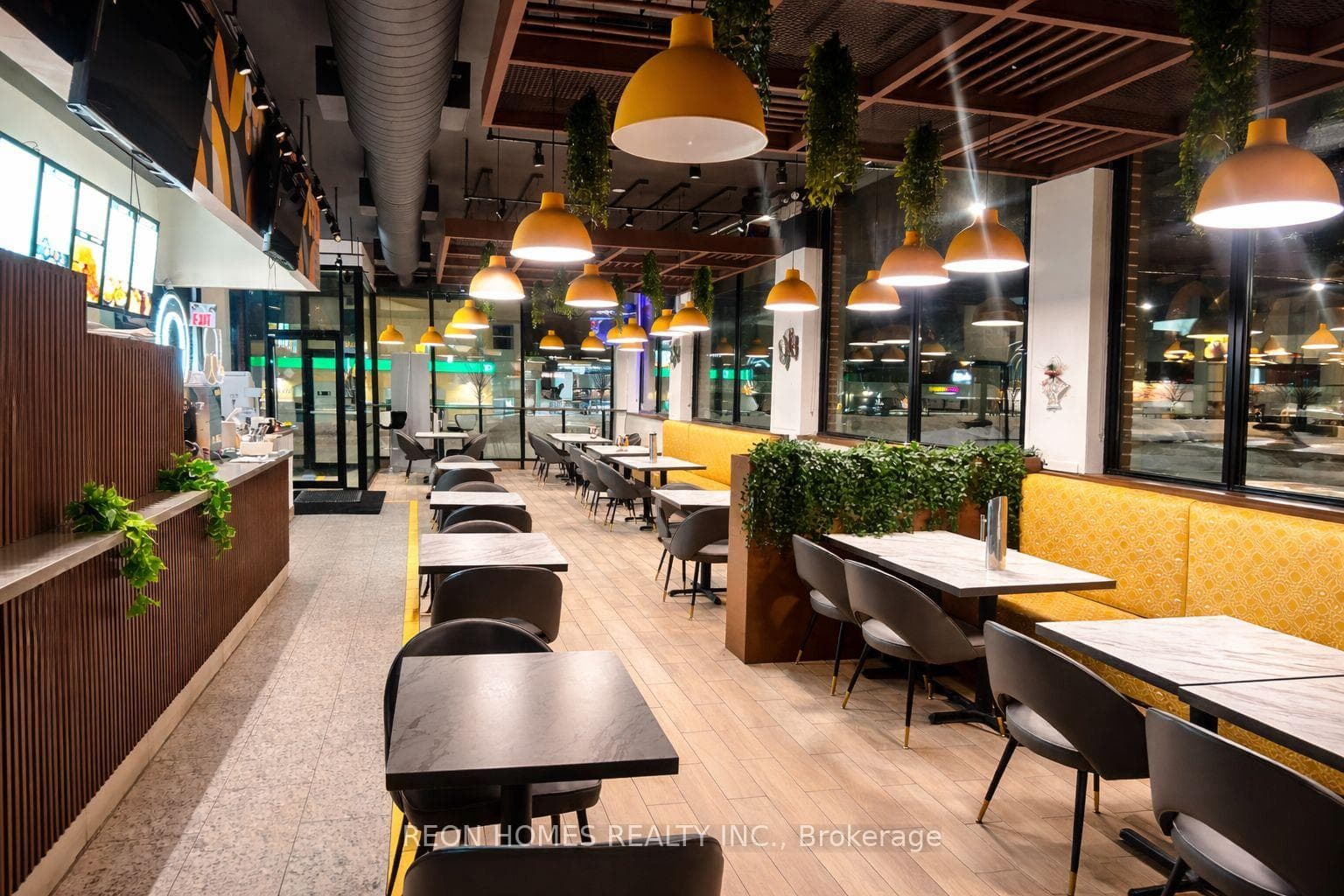 8 Erb Street, Waterloo, ON N2J 2W6 - Photo 1