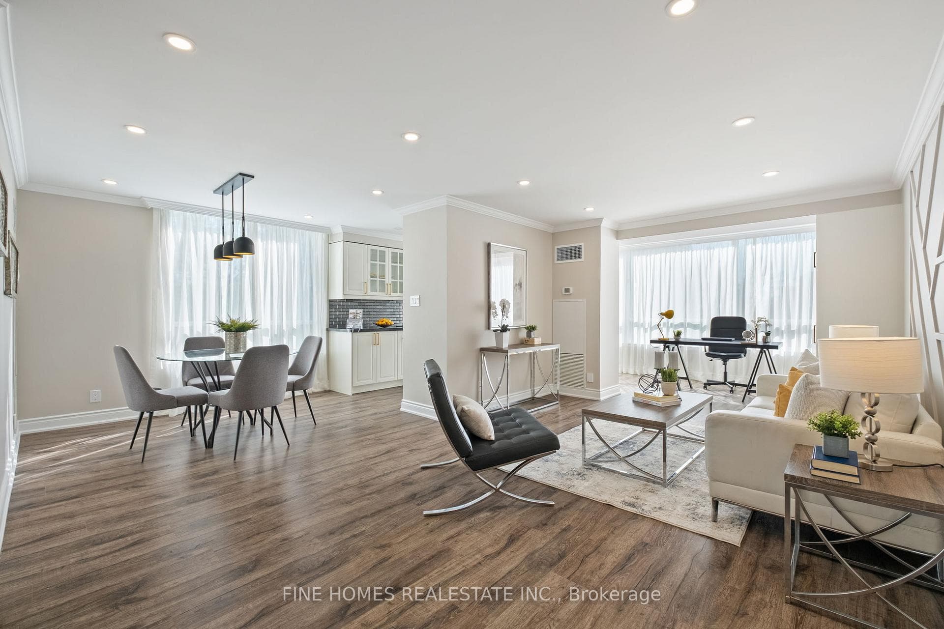 120 promenade Circle Unit 307, Vaughan, ON L4J 7W9 - Photo 1