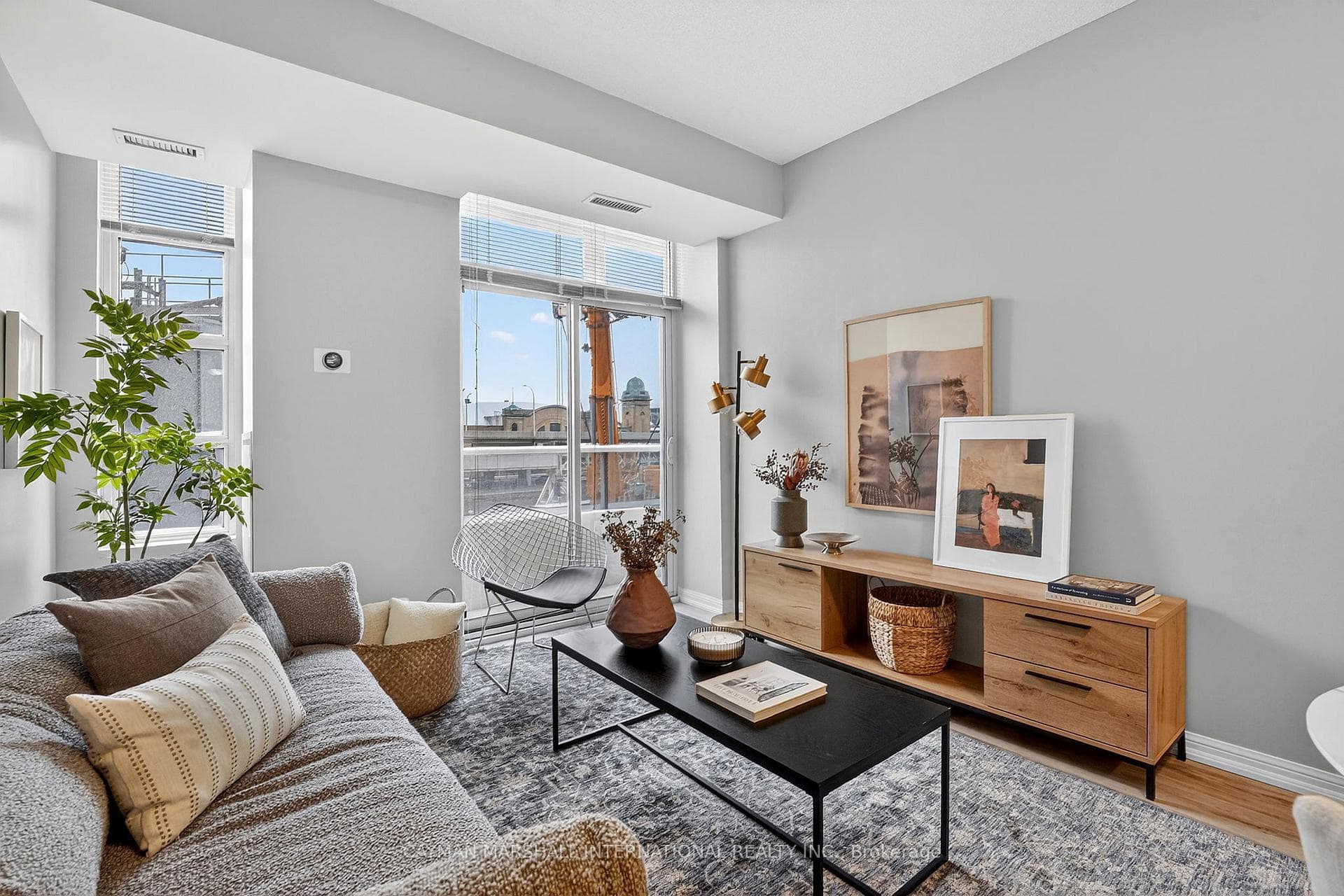 75 East Liberty Street Unit 305, Toronto C01