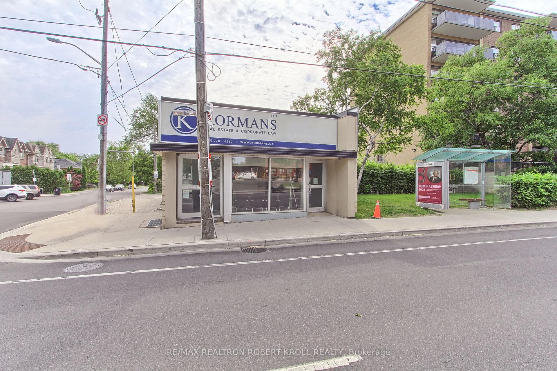 3173 Bathurst Street Unit Main Floor, Lawrence Park / Bedford Park, ON M6A 2B1 - Photo 1