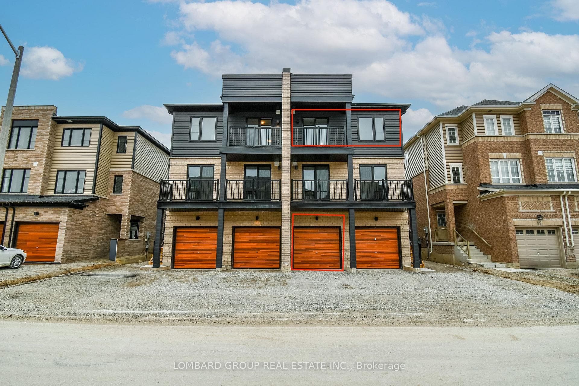 14 Pumpkin Corner Crescent Unit Unit #4, Barrie, ON L9J 0T7 - Photo 1