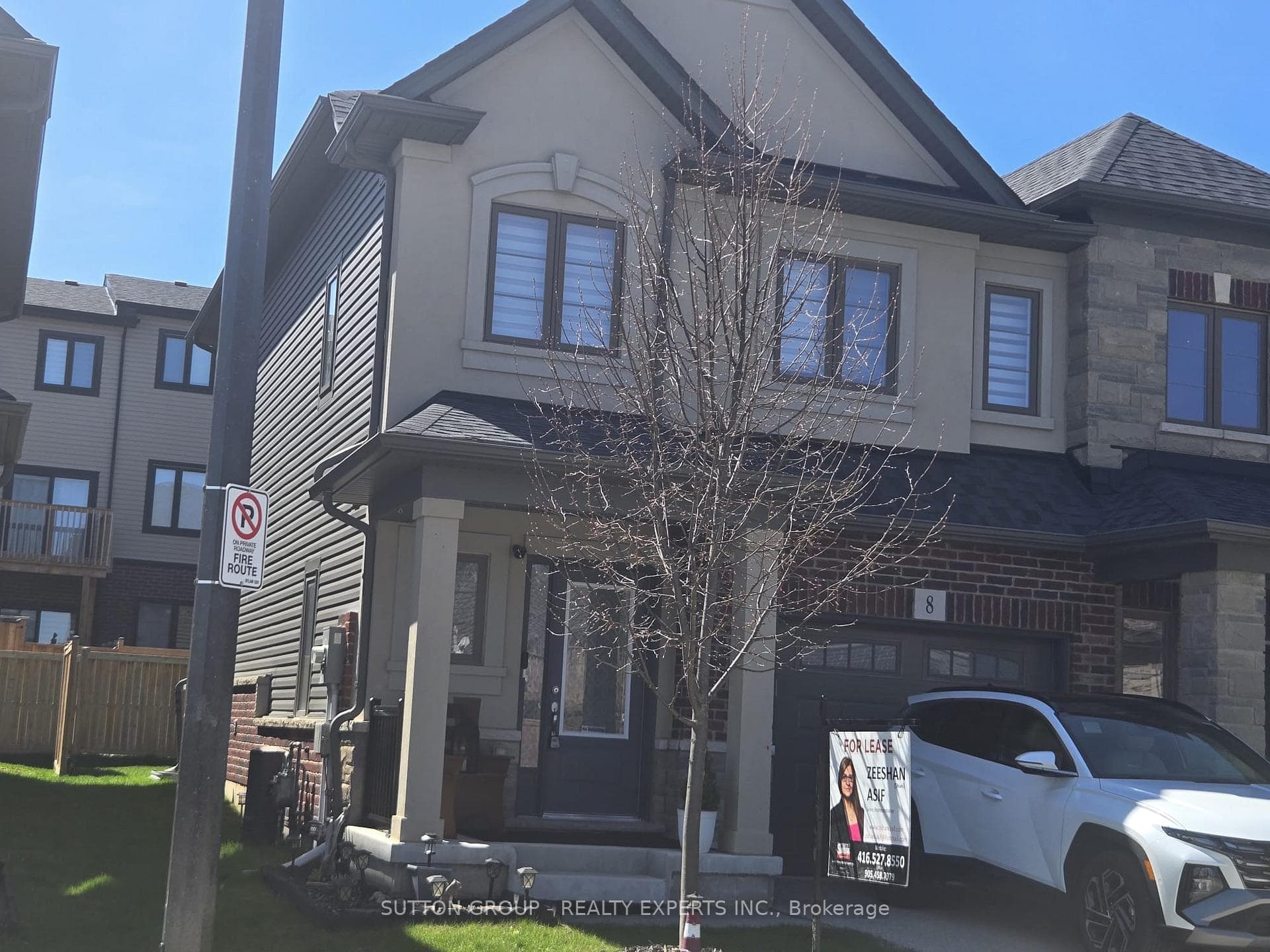 324 Equestrian Way Unit 8, Cambridge