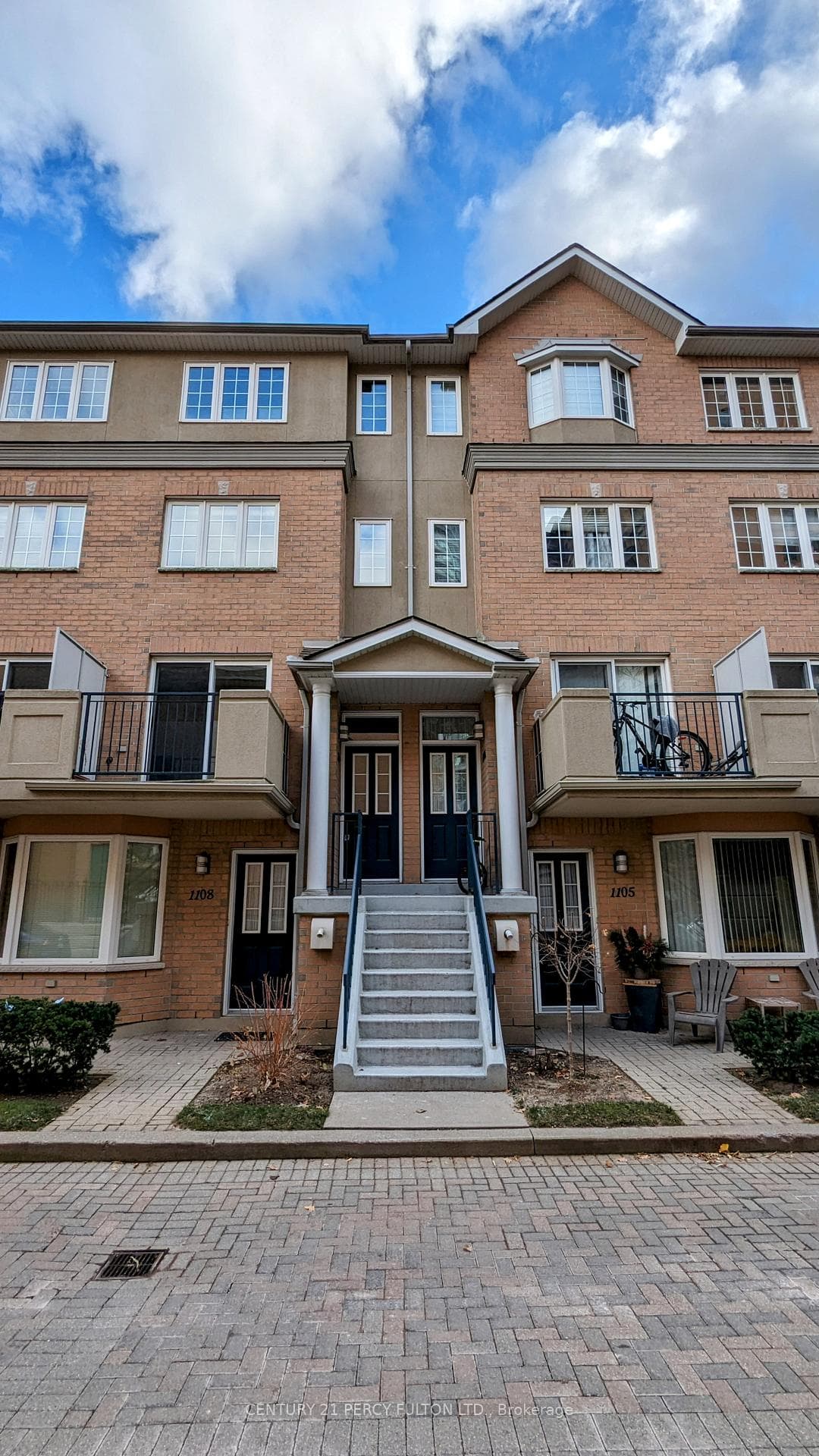 28 Sommerset Way Unit 1107, Willowdale / Newtonbrook, ON M2N 6W7 - Photo 1