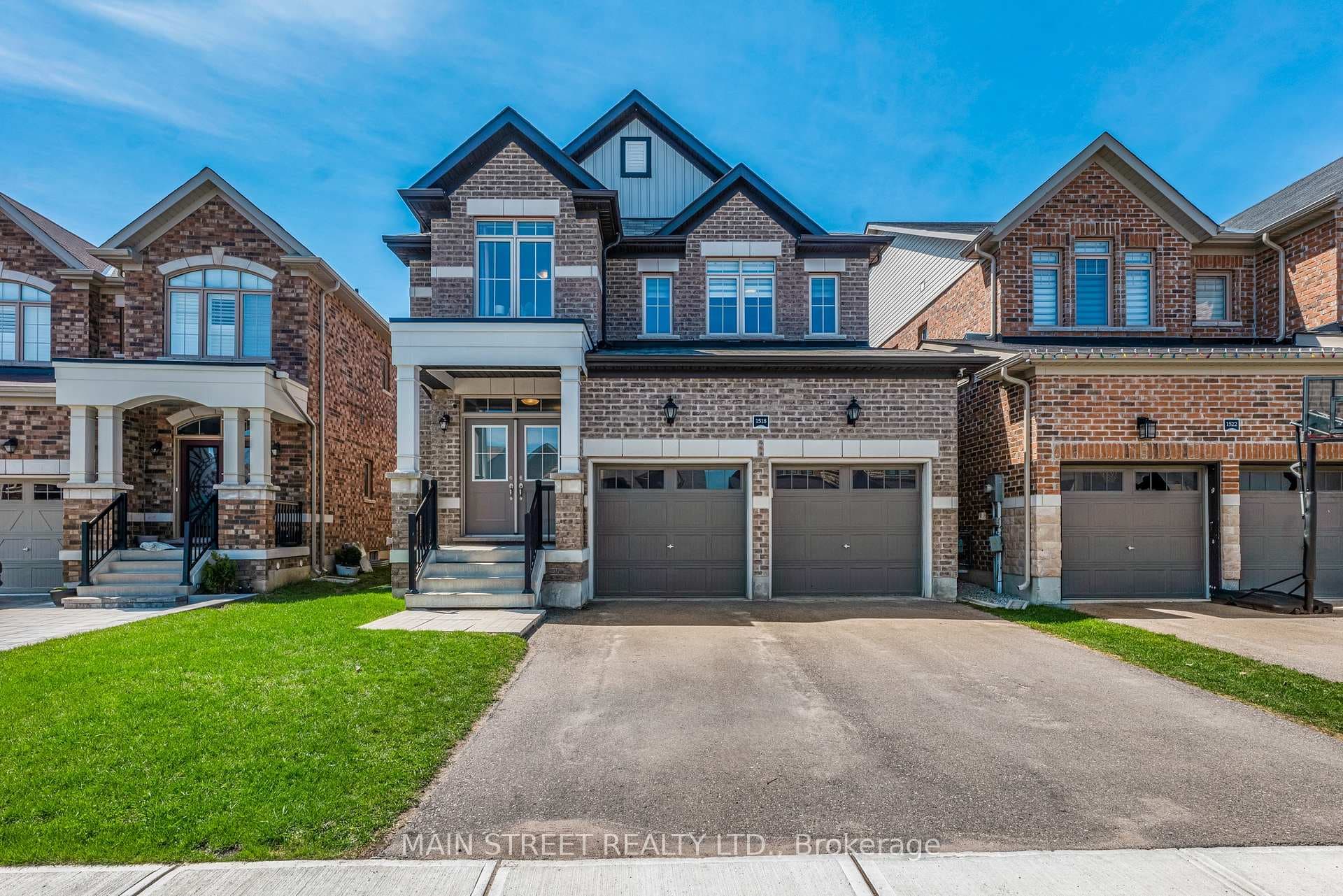 1518 Emberton Way, Innisfil, ON L9S 0L6 - Photo 1
