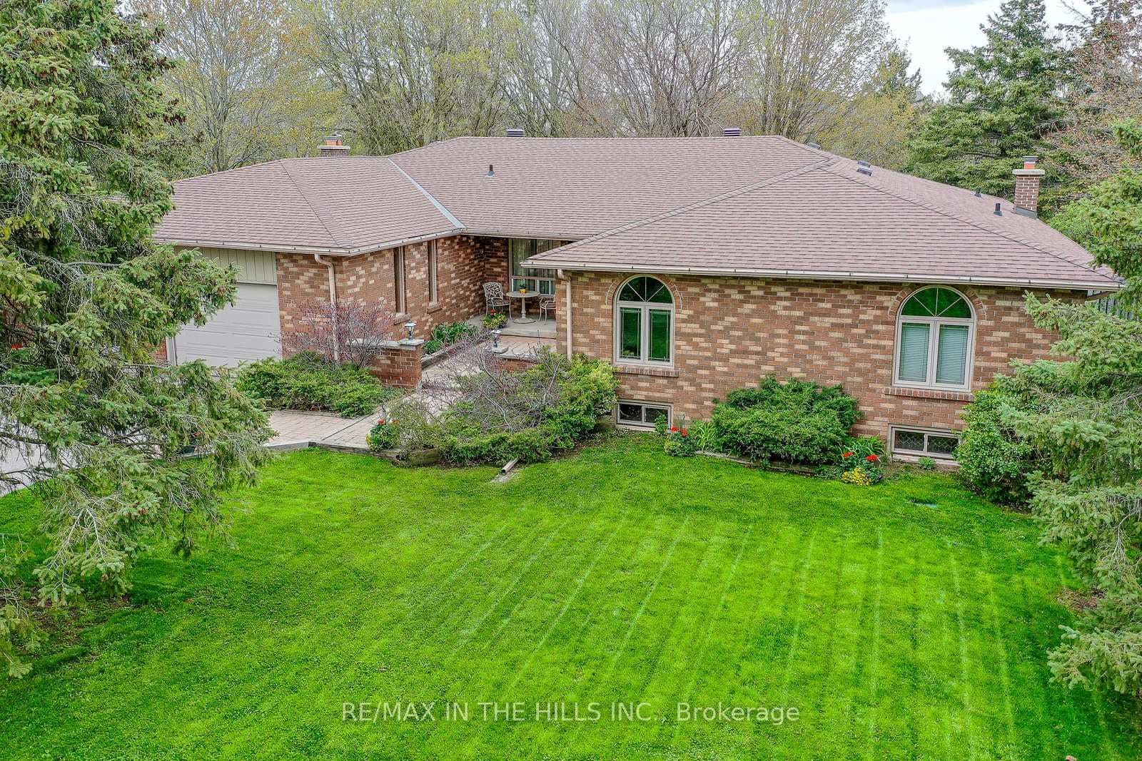 84 Marilyn Street, Caledon, ON L7C 1H7 - Photo 1