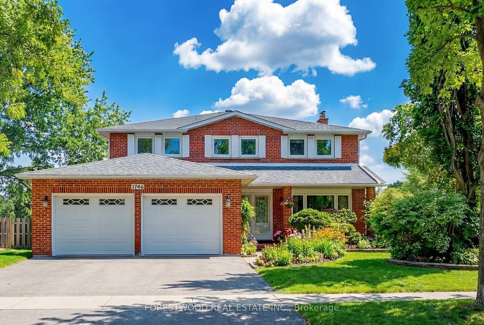 1746 Audubon Boulevard, Mississauga, ON L4W 3X3 - Photo 1
