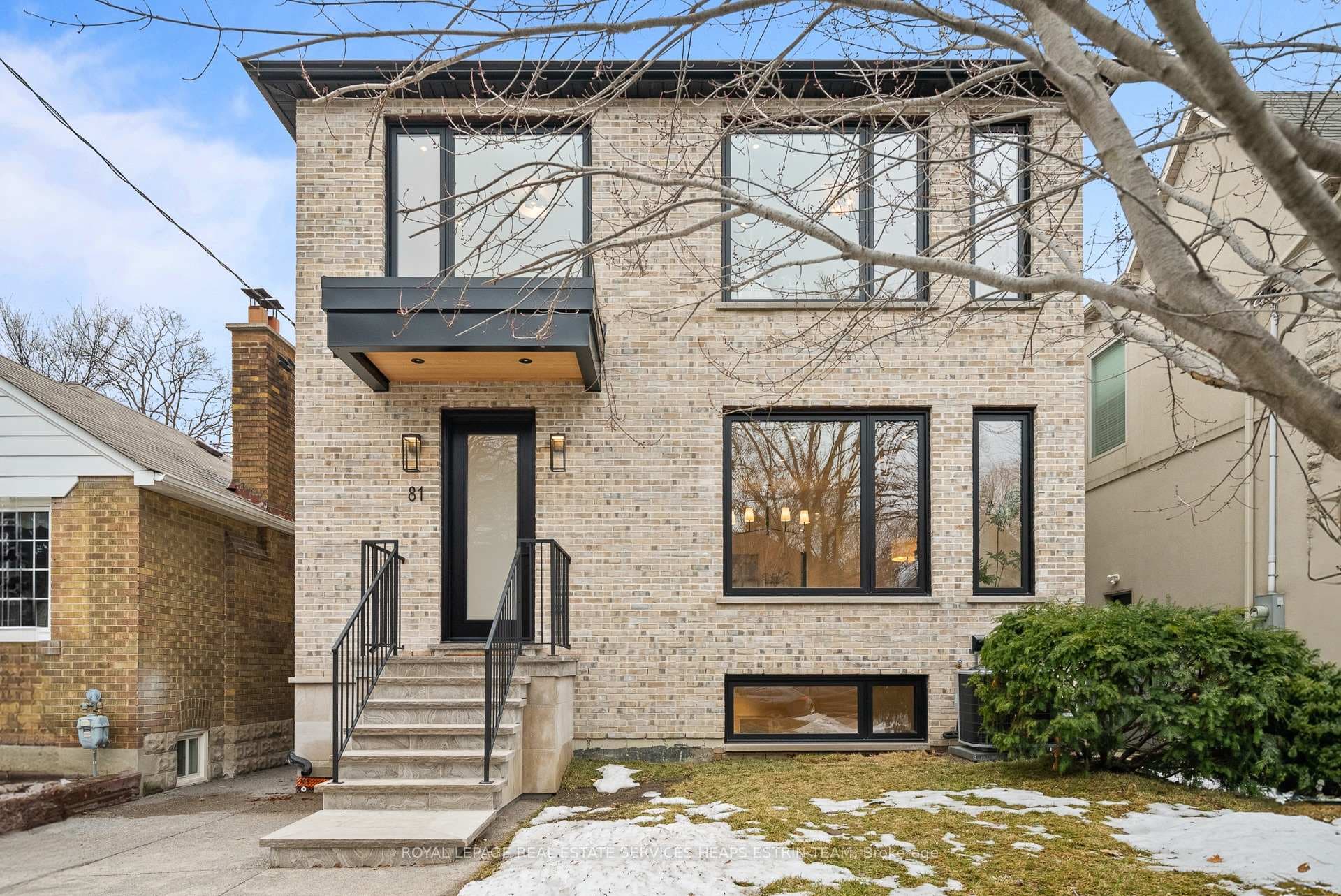 81 Randolph Road, Flemingdon Park / Don Mills, ON M4G 3S1 - Photo 1