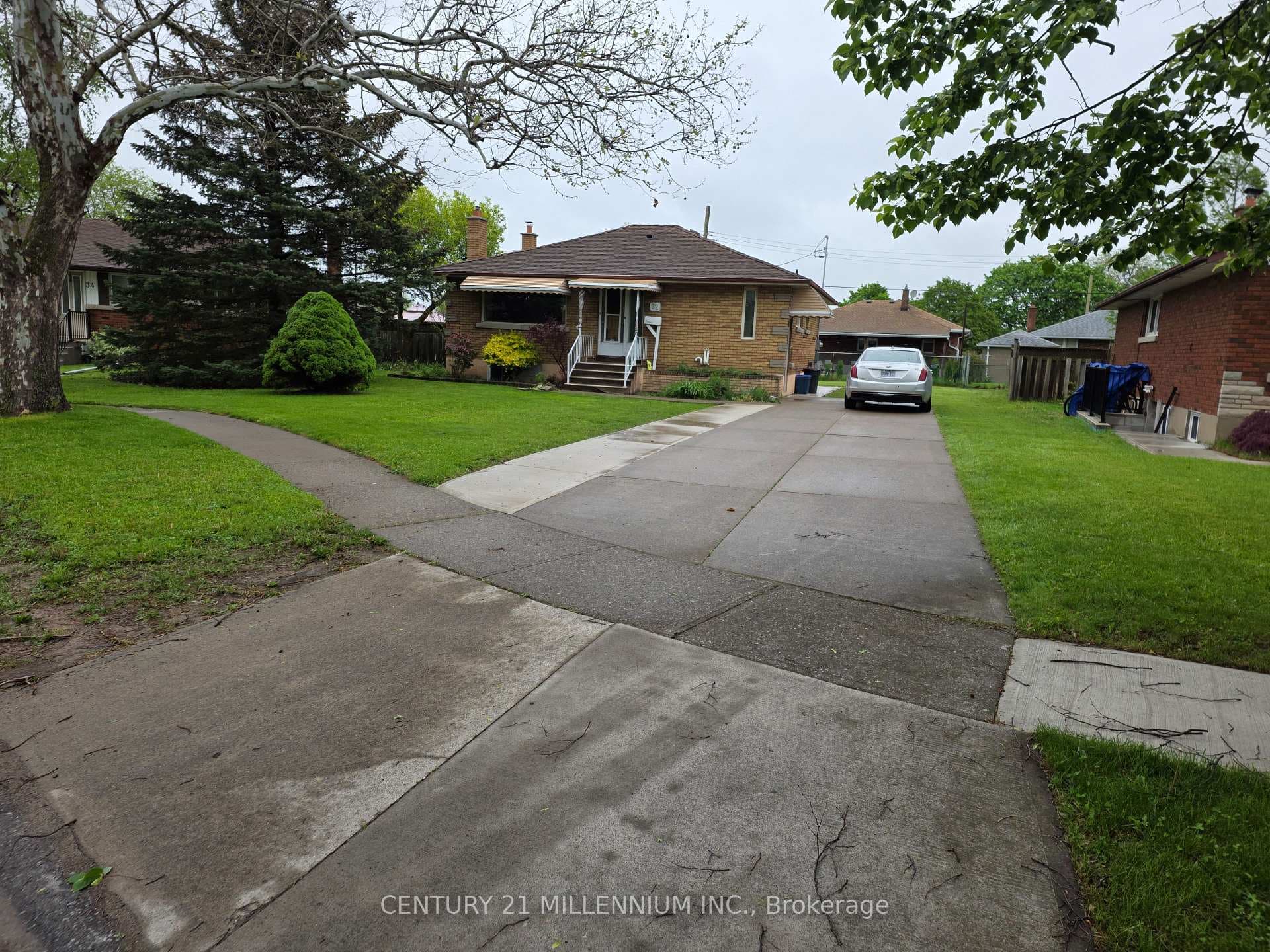 32 Stewart Avenue Unit Bsmt, Thorold, ON L2V 2W7 - Photo 1