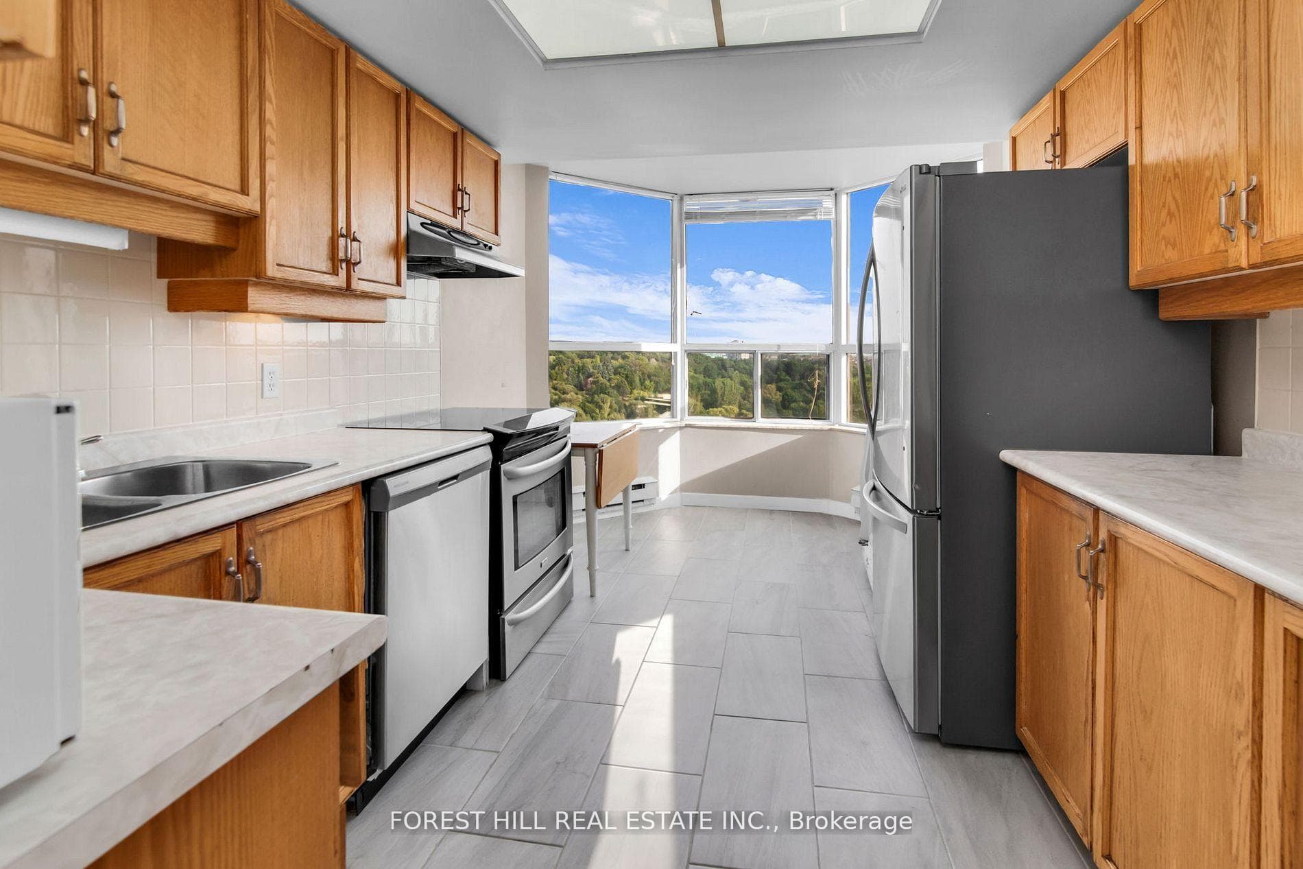 6 Humberline Drive Unit 720, Etobicoke (West Mall / Rexdale), ON M9W 6X8 - Photo 1