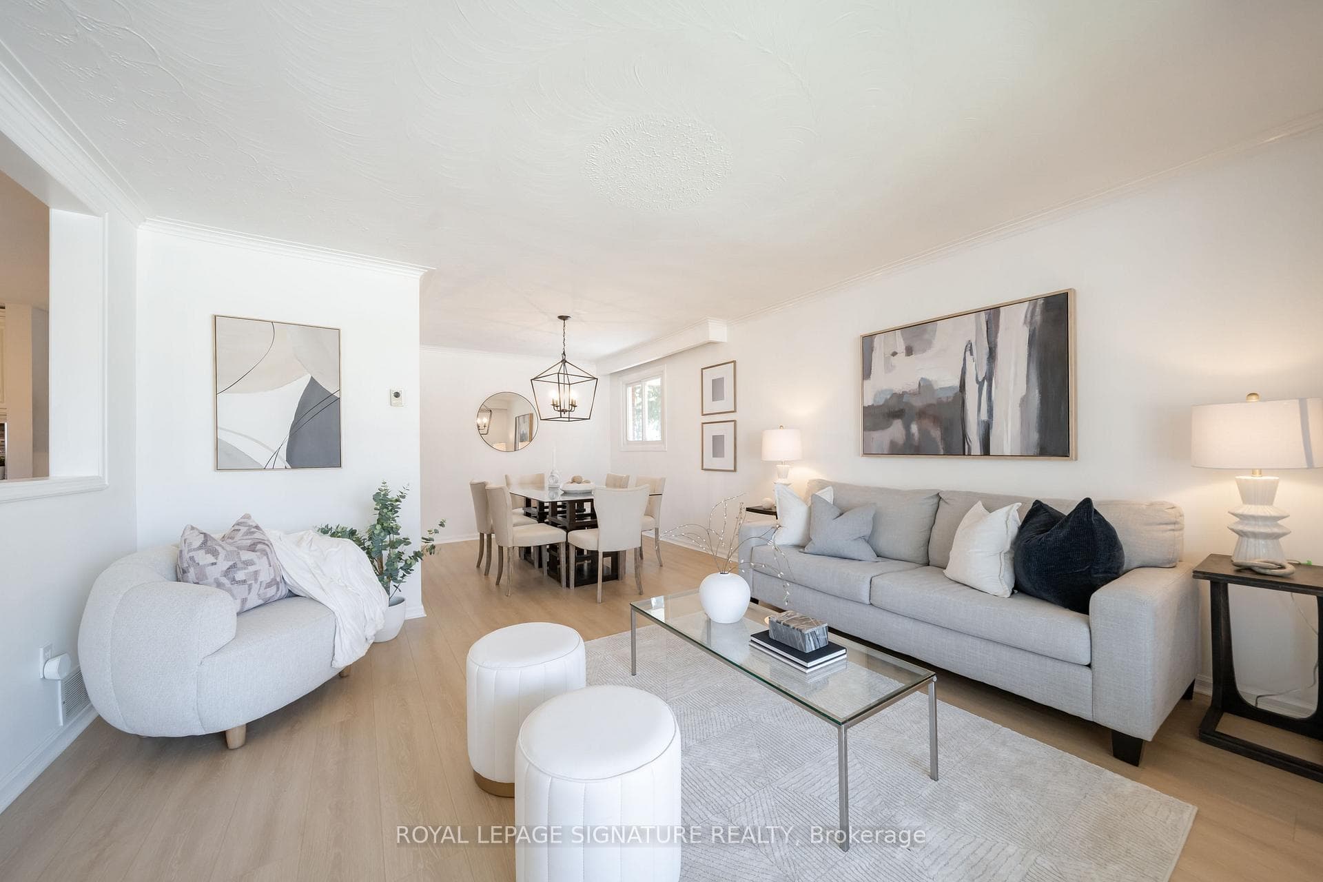 2002 Ingledale Road, Mississauga, ON L5J 2H2 - Photo 1