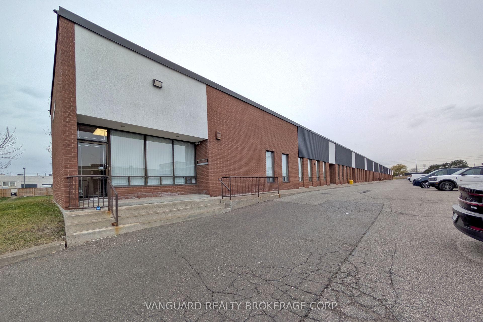 20 Baywood Road Unit 1-2, Etobicoke (West Mall / Rexdale), ON M9V 4A8 - Photo 1