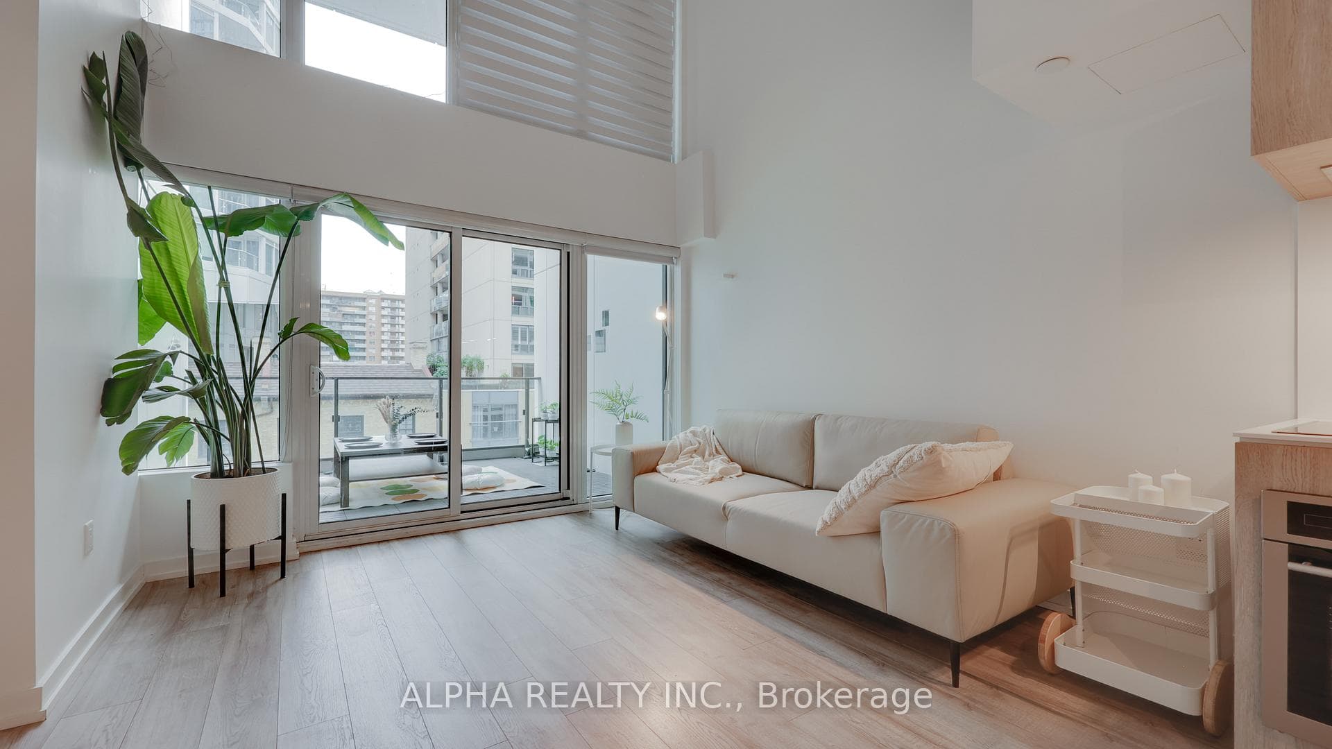77 Shuter Street Unit 516, Toronto C08