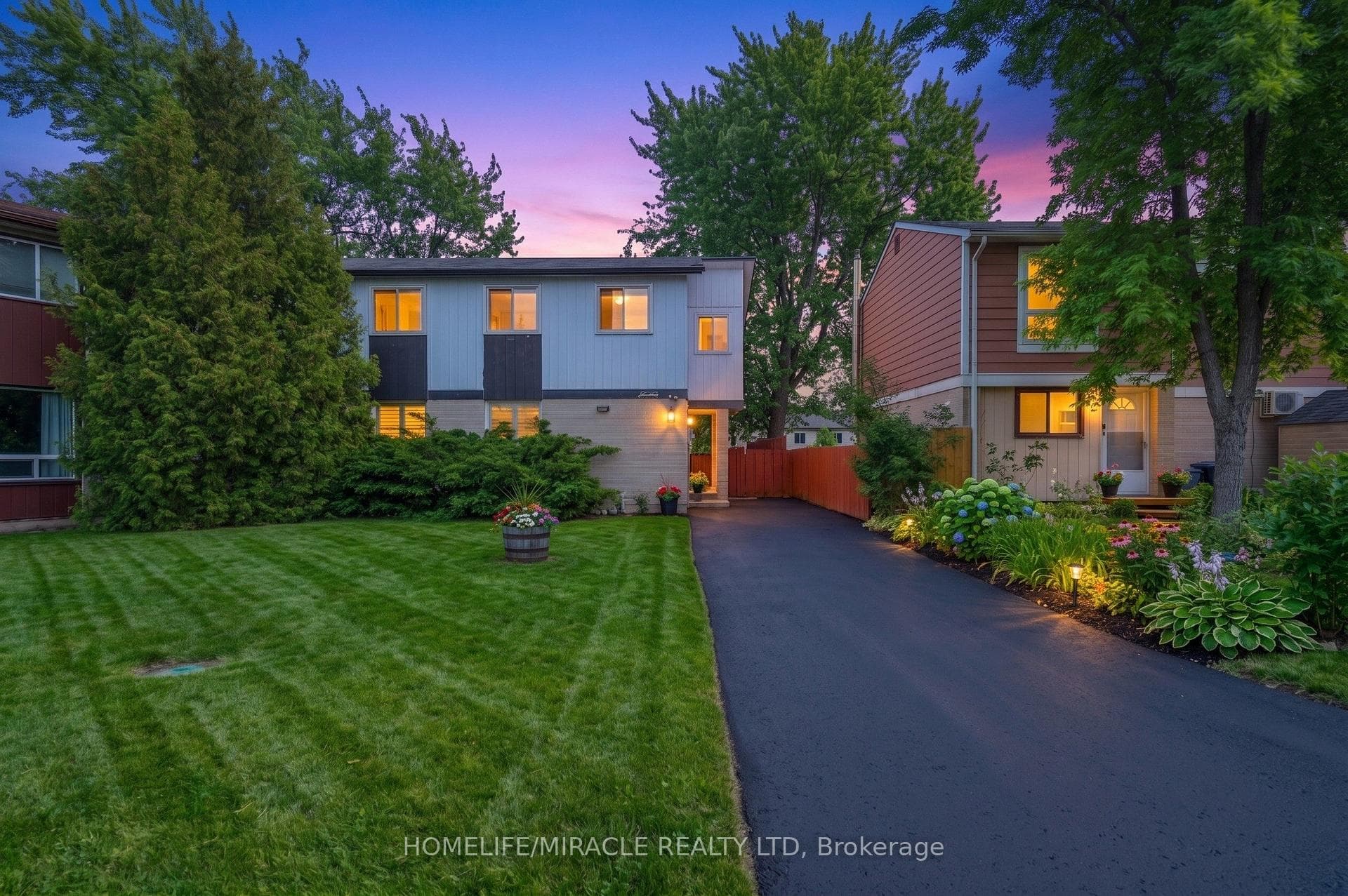 7 Greenhills Square, Brampton, ON L6S 2J4 - Photo 1