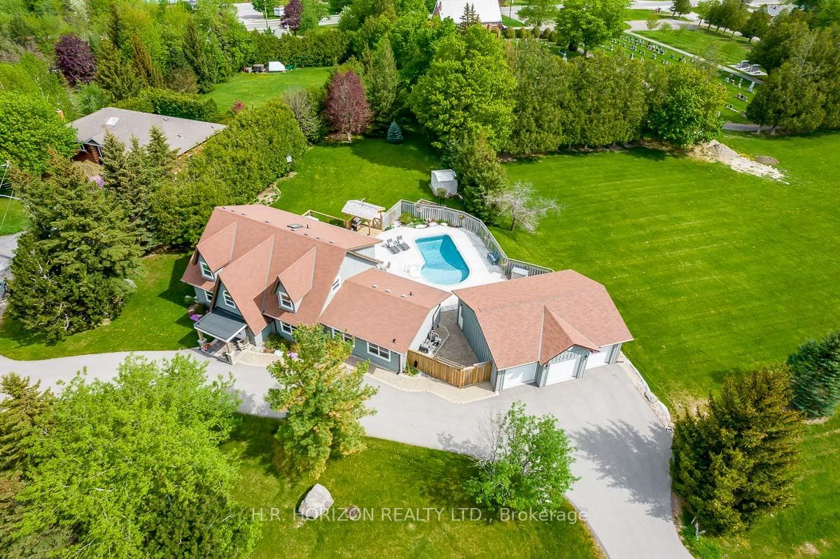19 Mulock Drive, Bradford West Gwillimbury
