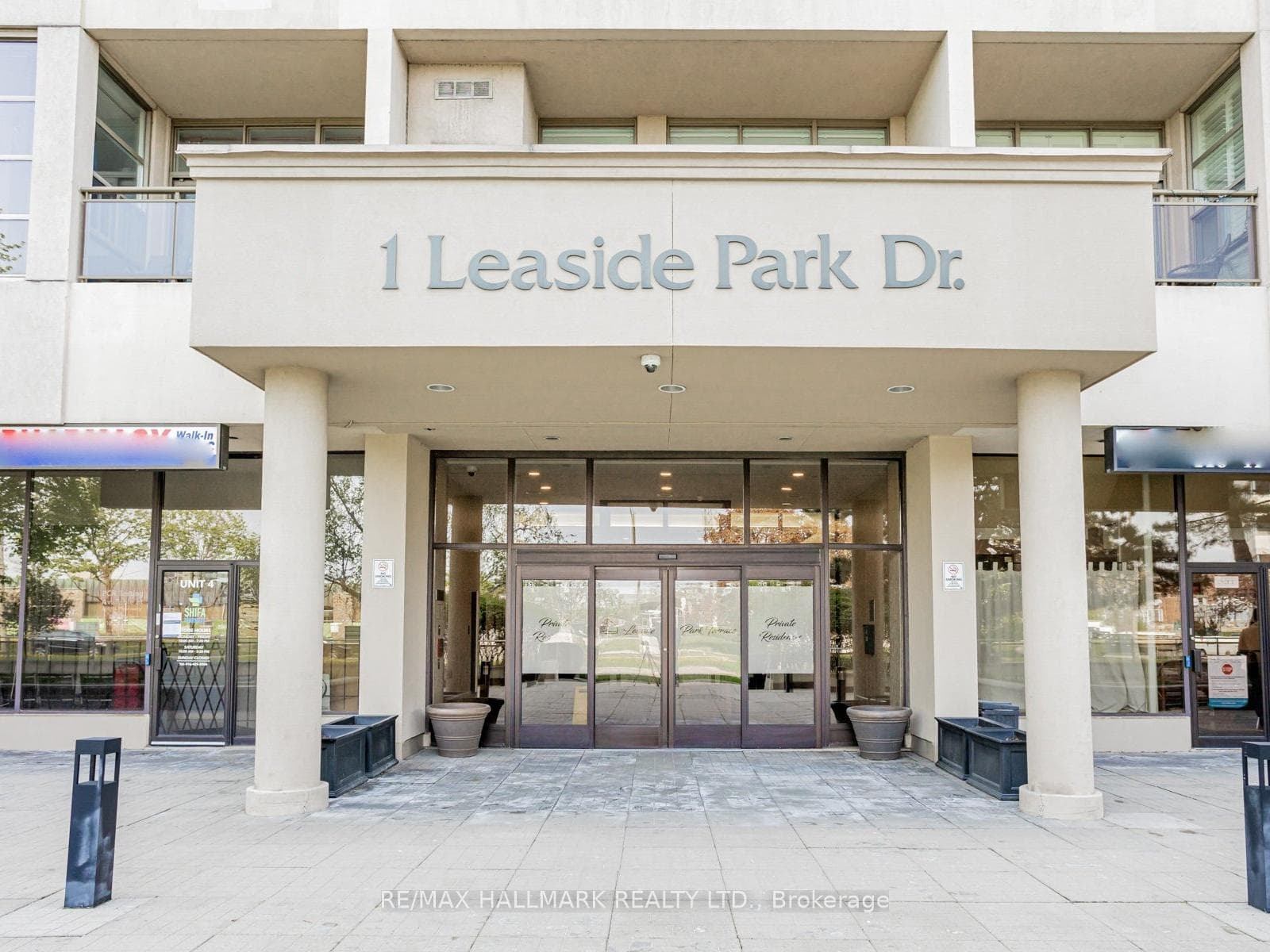 1 Leaside Park Drive Unit 724, Flemingdon Park / Don Mills, ON M4H 1R1 - Photo 1