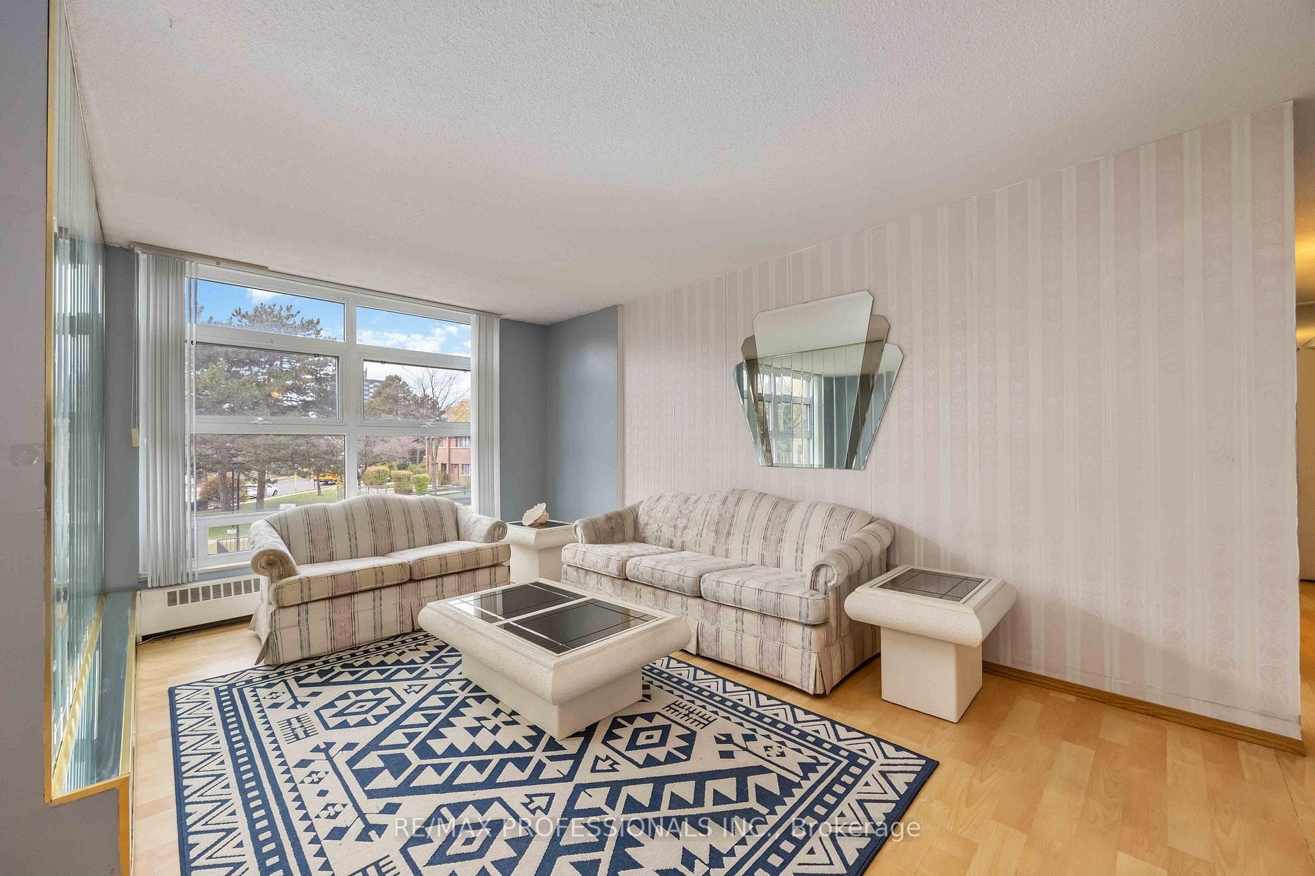 345 Driftwood Avenue Unit 210, Downsview / Black Creek, ON M3N 2P4 - Photo 1