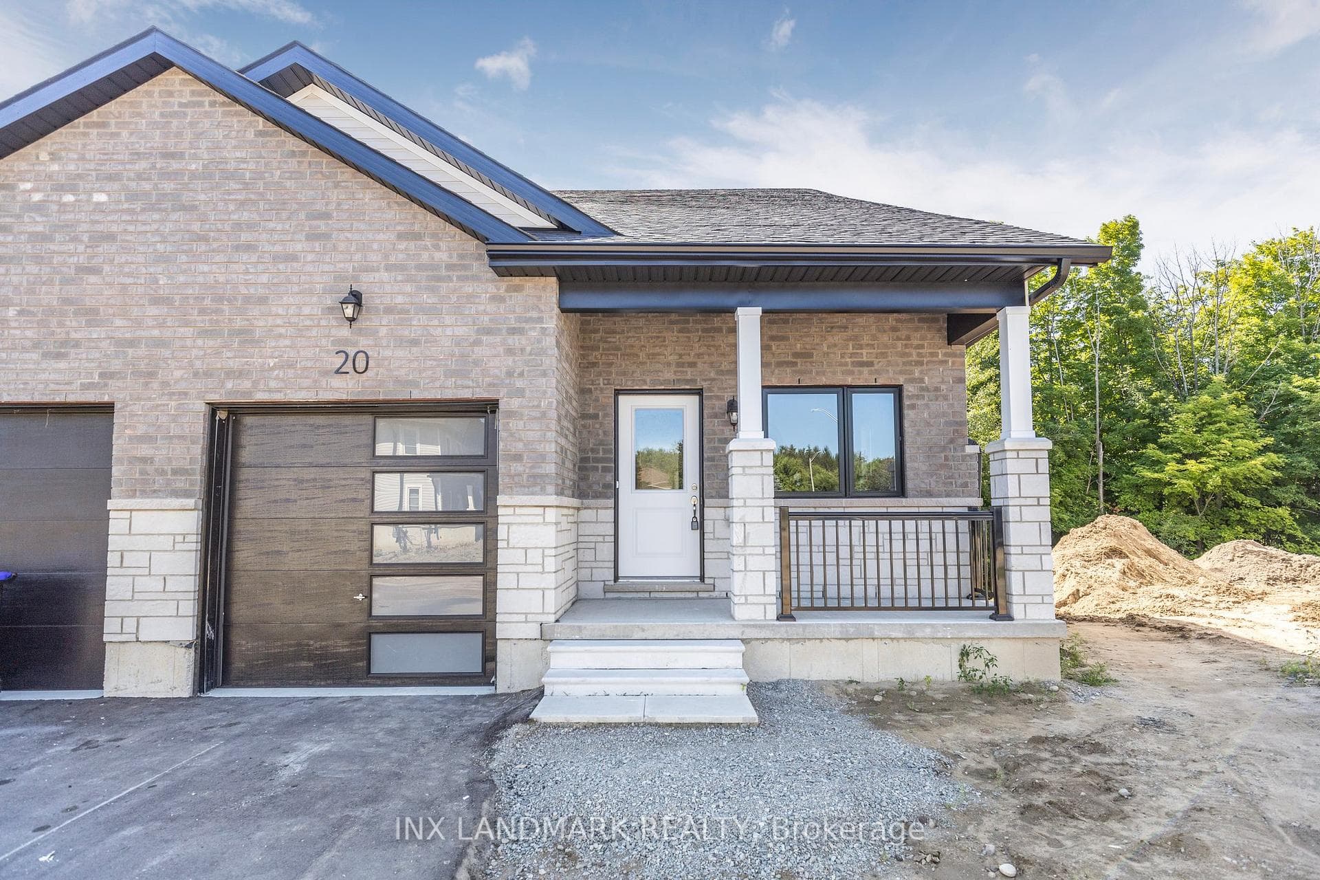 20 Lahey Crescent, Penetanguishene, ON L9M 0W1 - Photo 1