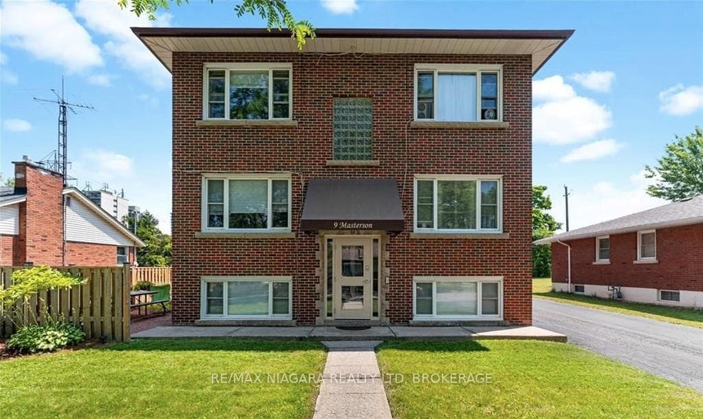 9 MASTERSON Drive Unit 2, St. Catharines, ON L2T 3N9 - Photo 1