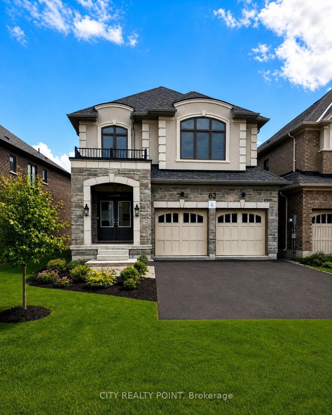 62 Pembrook Street, Caledon