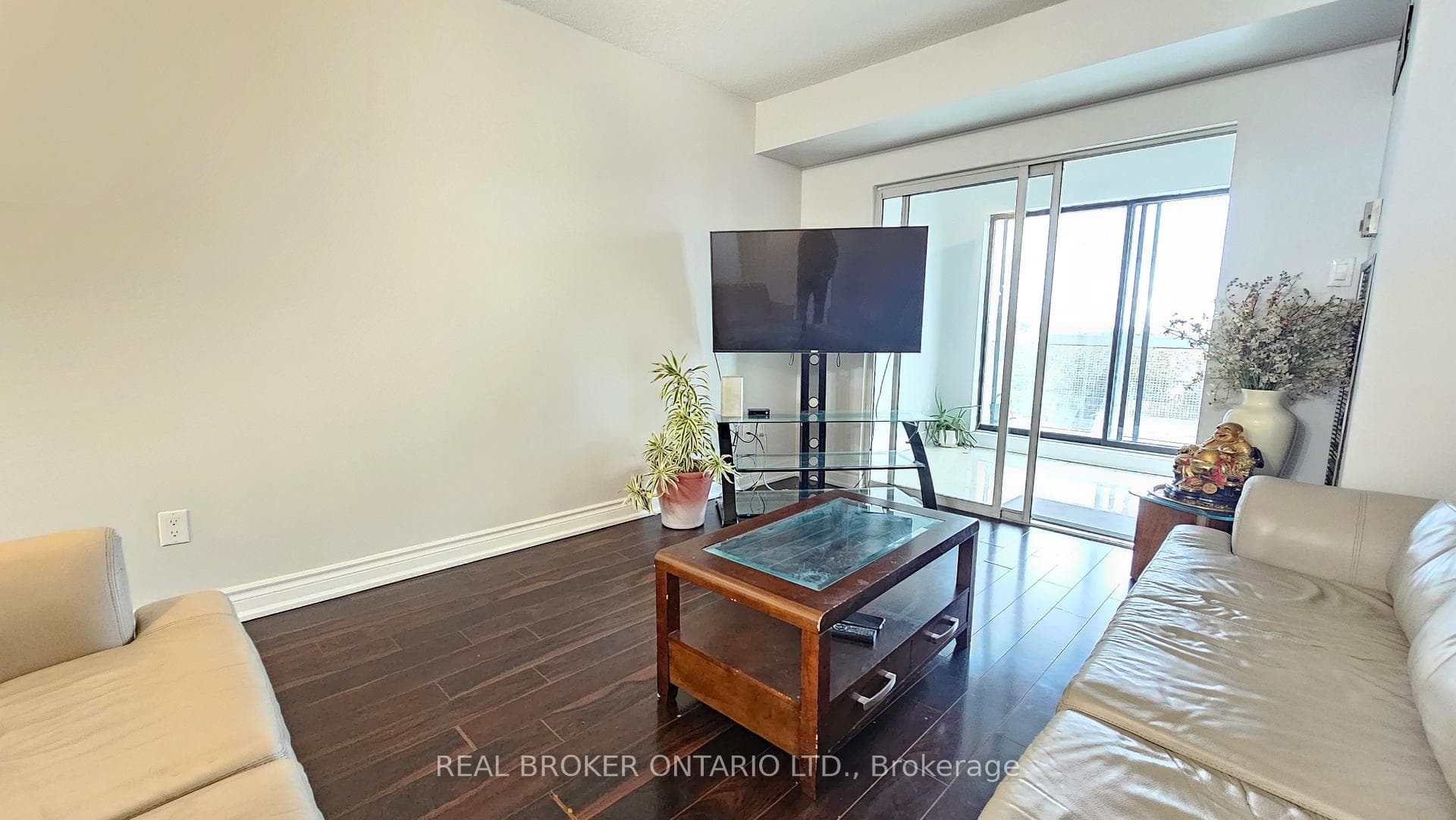 39 Kimbercroft Court Unit 414, Agincourt / Milliken, ON M1S 5B5 - Photo 1