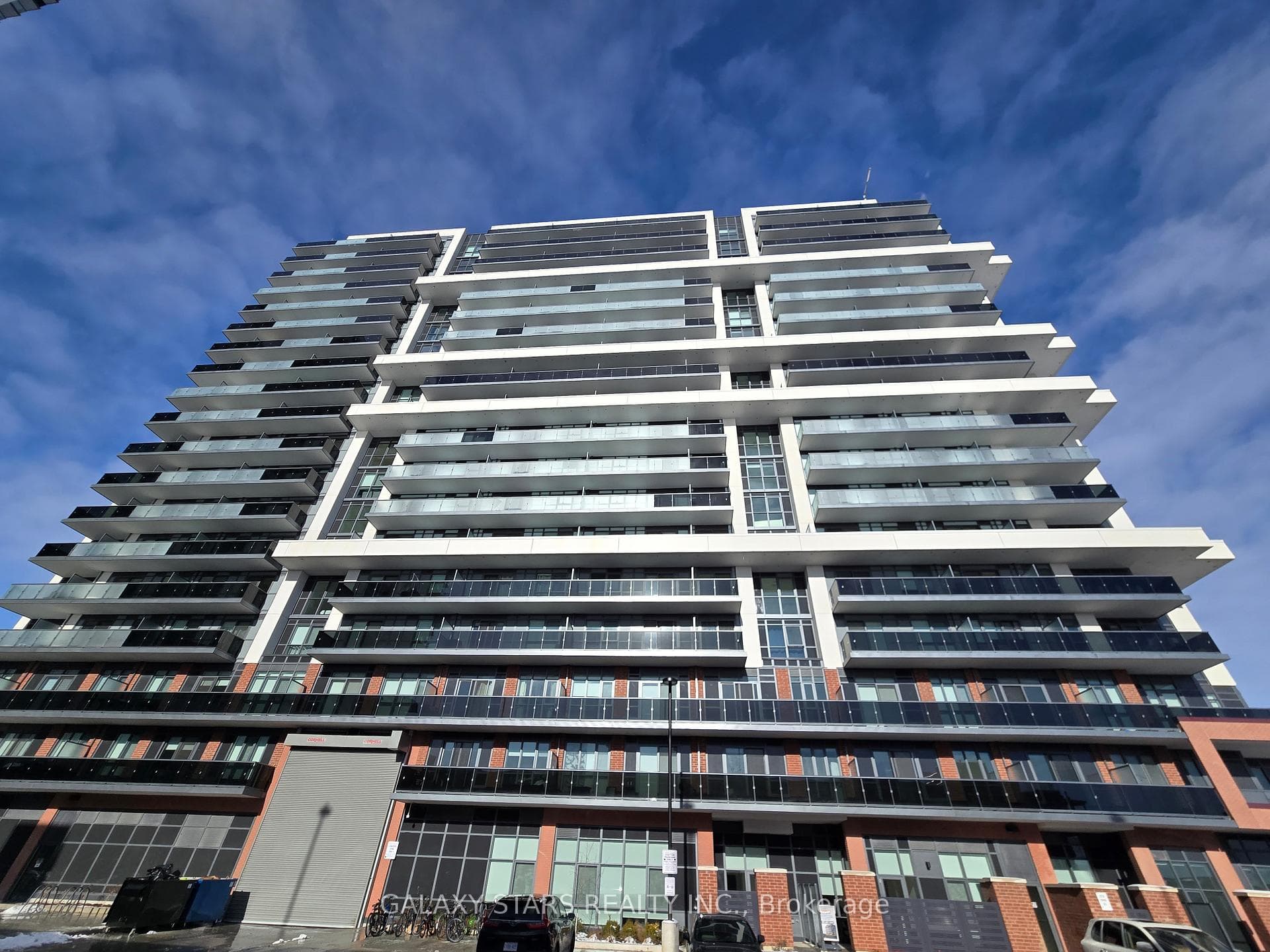 2545 Simcoe Street Unit 527, Oshawa