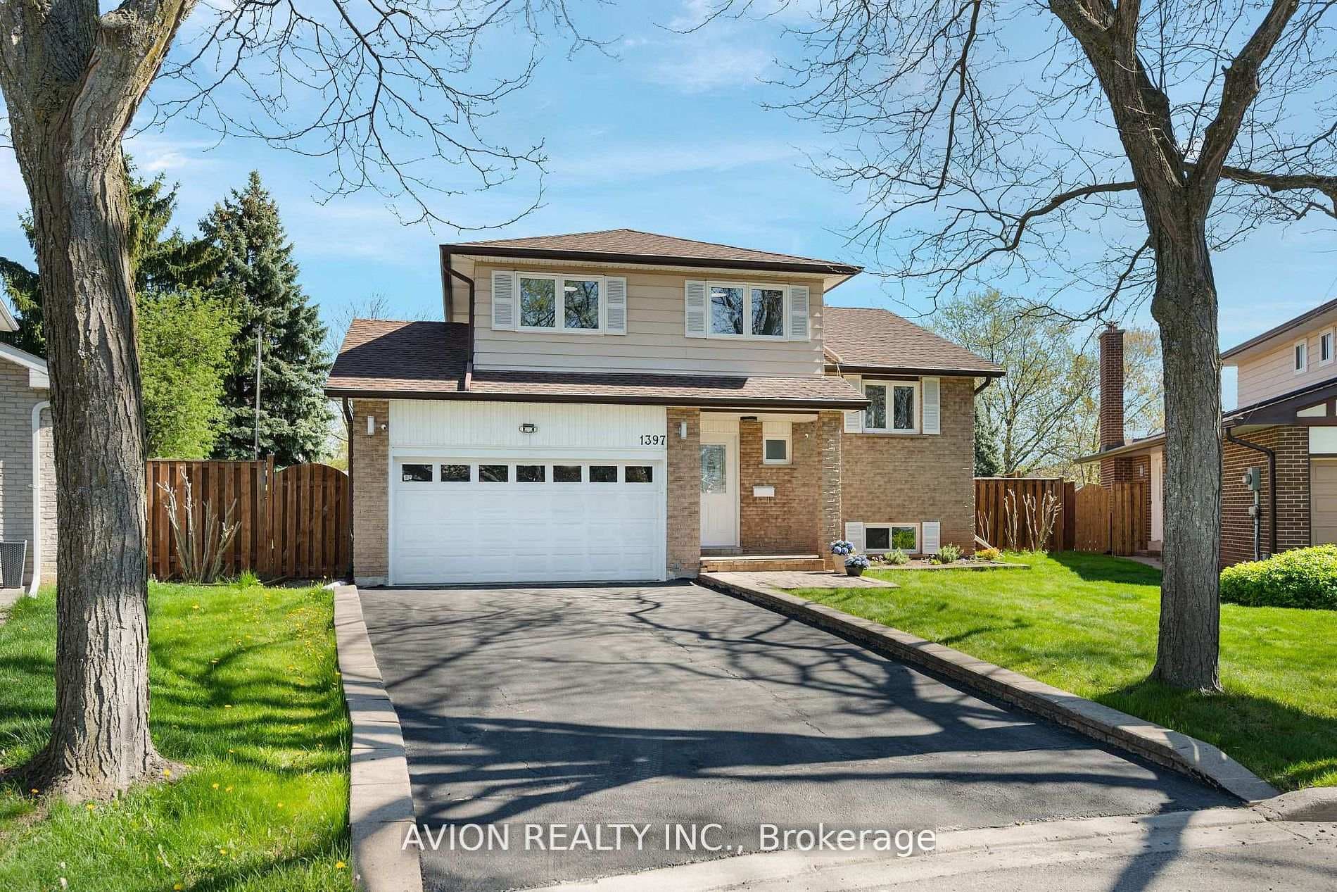 1397 Highgate Court, Oakville, ON L6H 2V4 - Photo 1