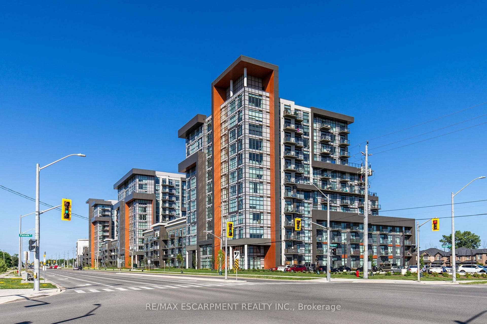 450 Dundas Street Unit 1113, Hamilton, ON L8B 1Z2 - Photo 1
