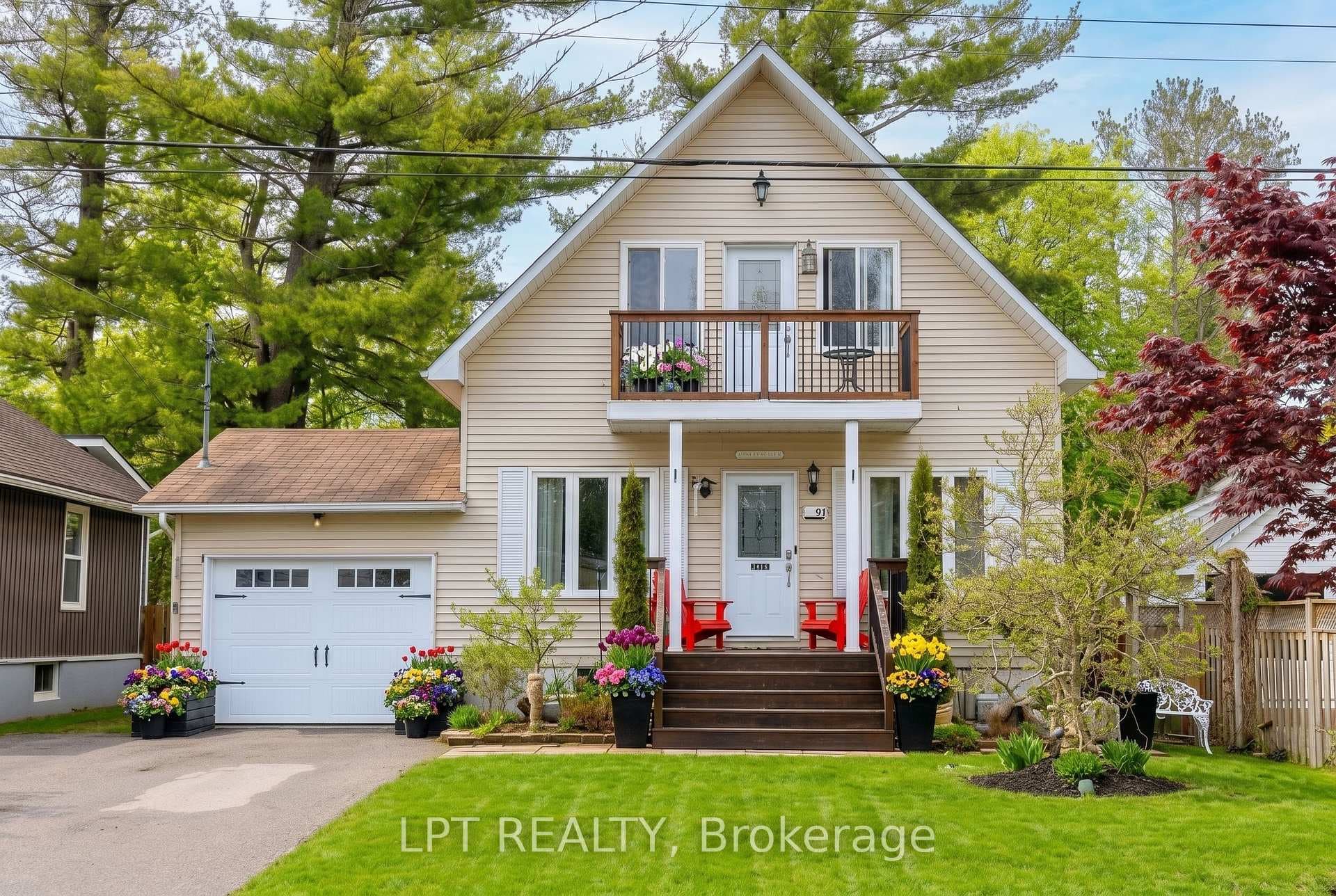 Welcome Home To 11 Hardwood Drive!