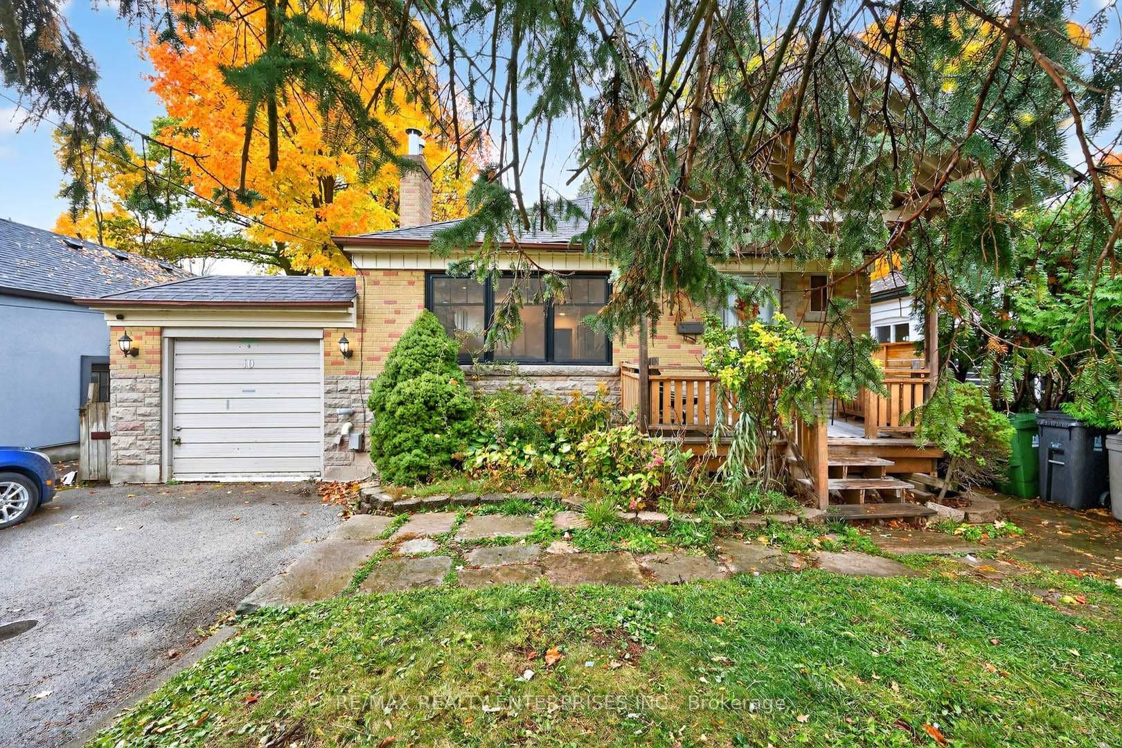 10 Colonial Avenue, Scarborough Town Centre, ON M1M 2C2 - Photo 1