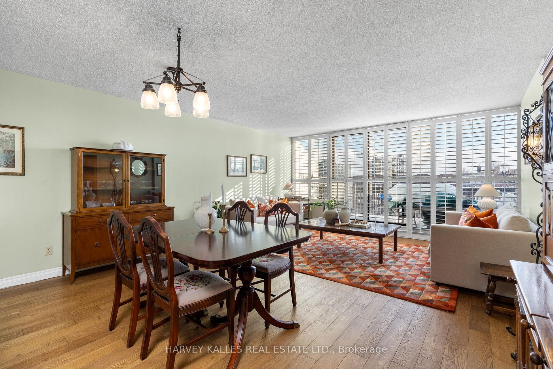 10 Fashion Roseway N/A Unit 504, Willowdale / Newtonbrook, ON M2N 6B6 - Photo 1